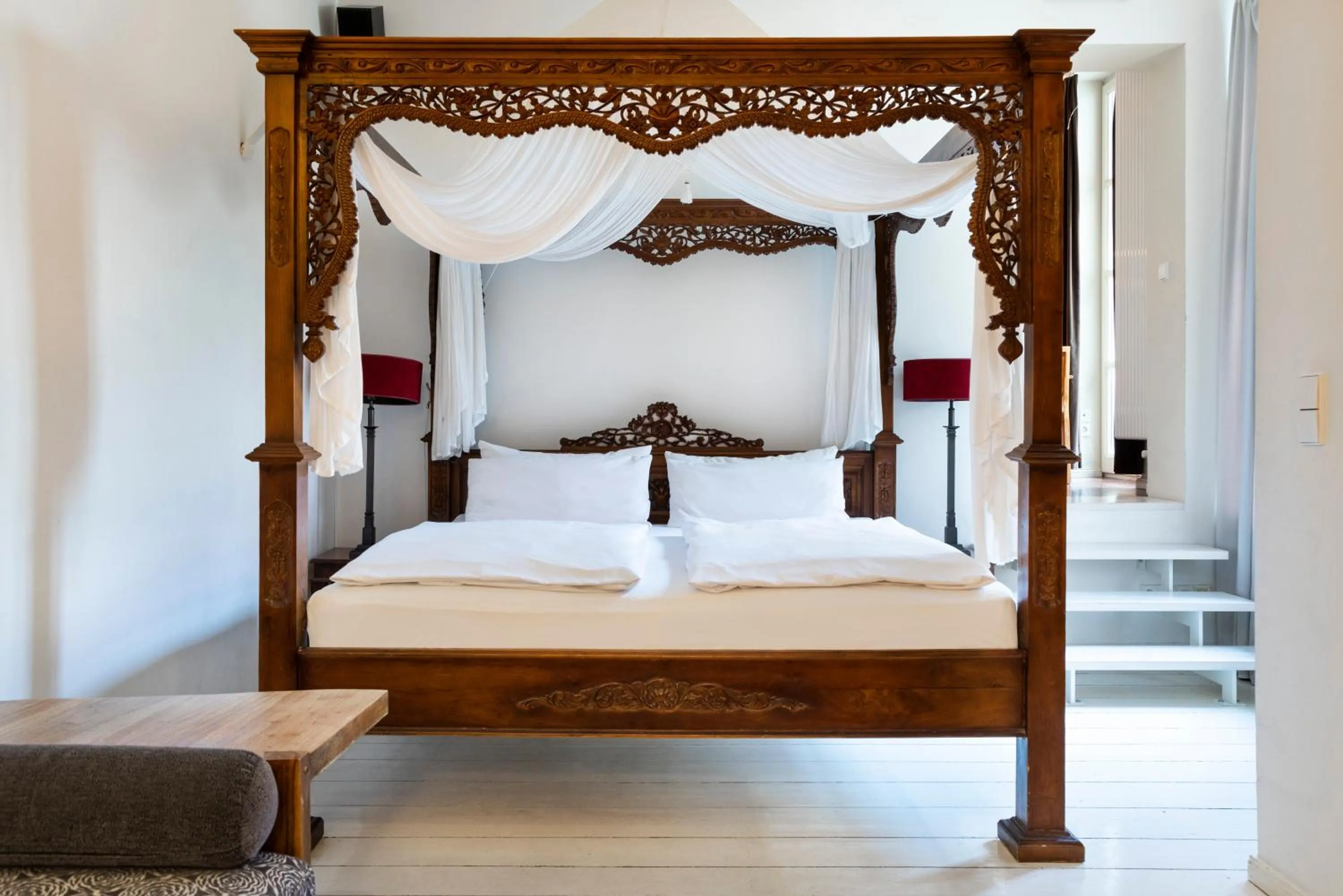 Bed in Numa Berlin Belfort