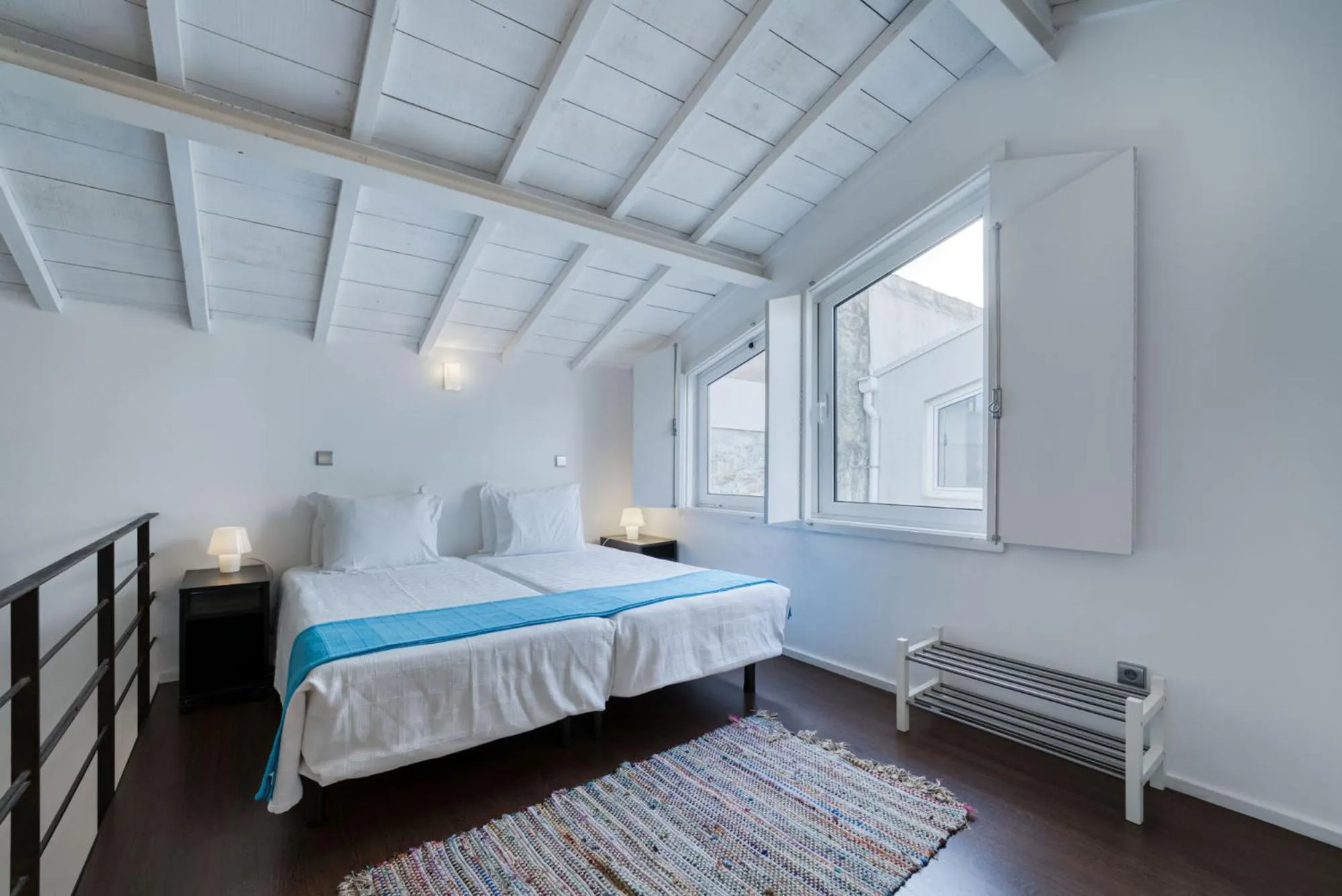 Bed in Fine Arts Studios by Olala Homes