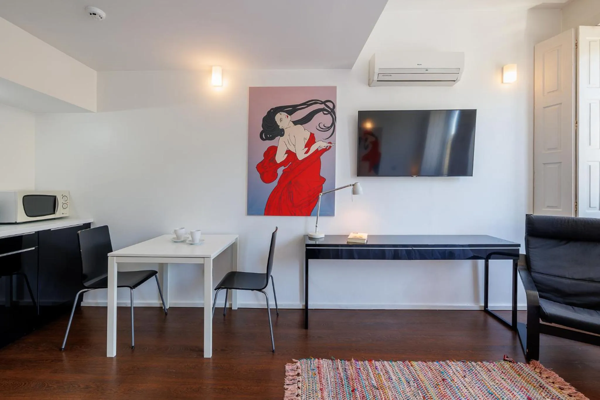 kitchen in Fine Arts Studios by Olala Homes