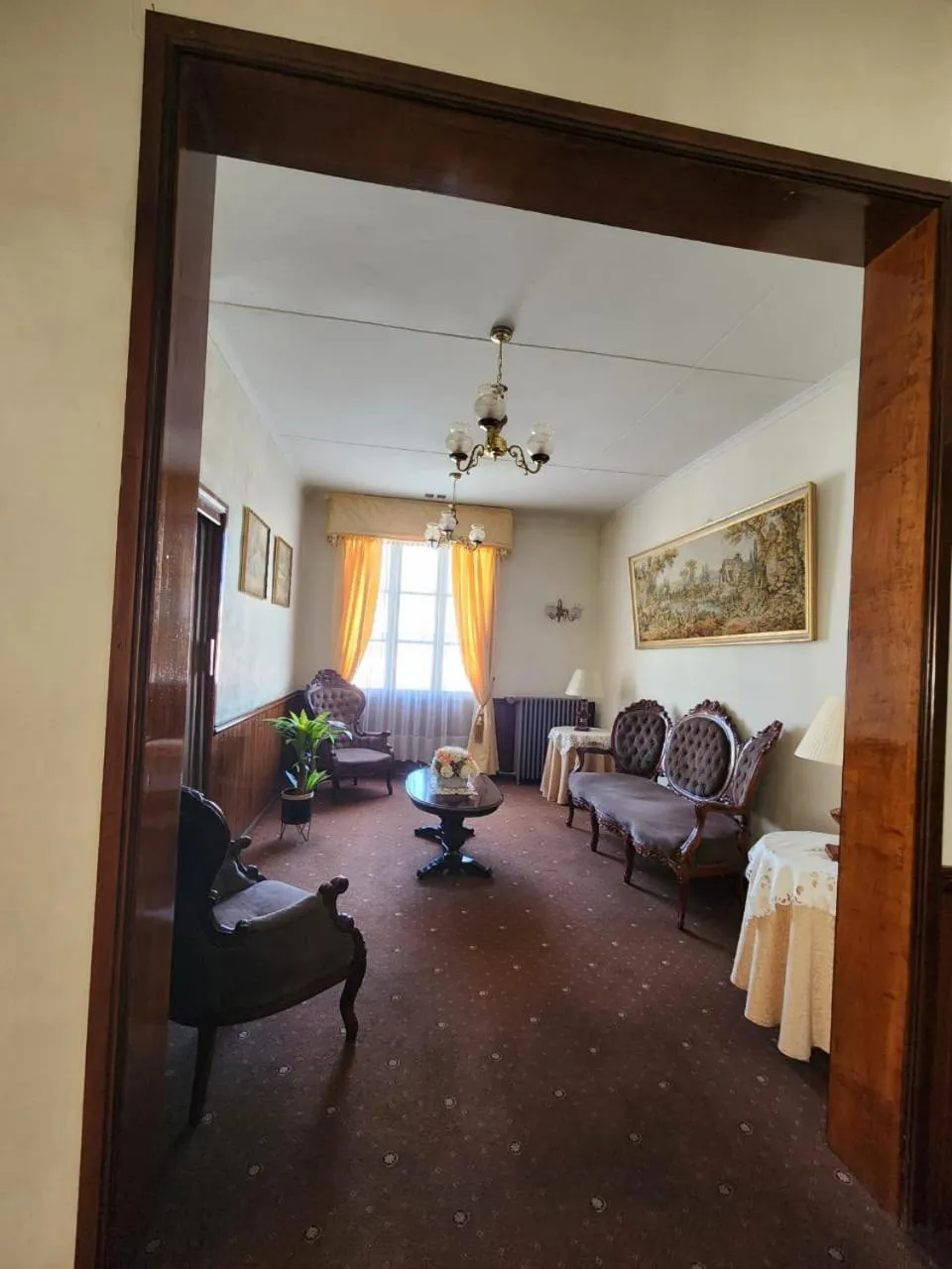 Communal lounge/ TV room in Hotel Mercurio