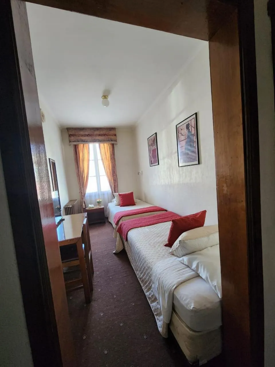 Bed in Hotel Mercurio