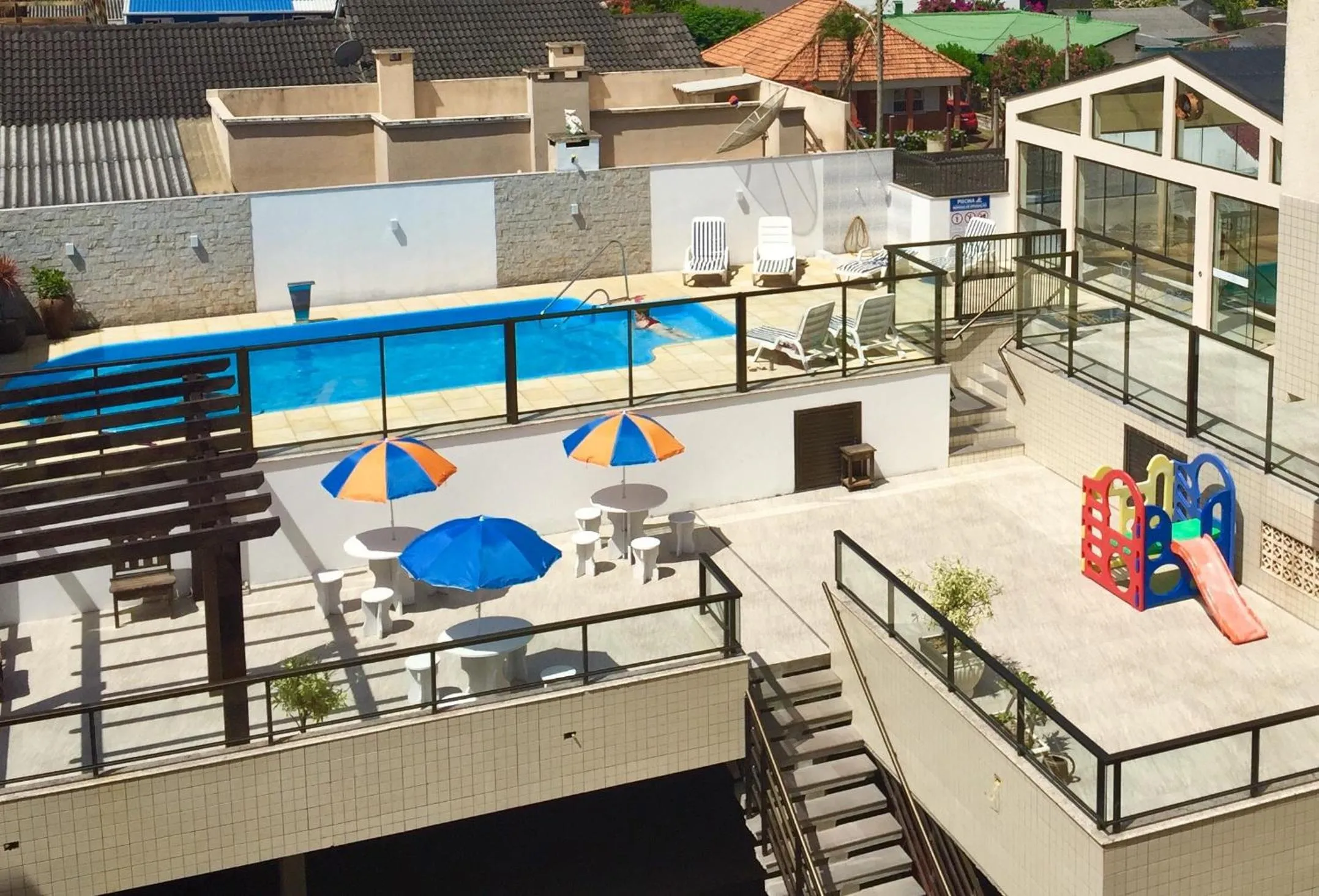 Pool view in Hotel Mares do Sul