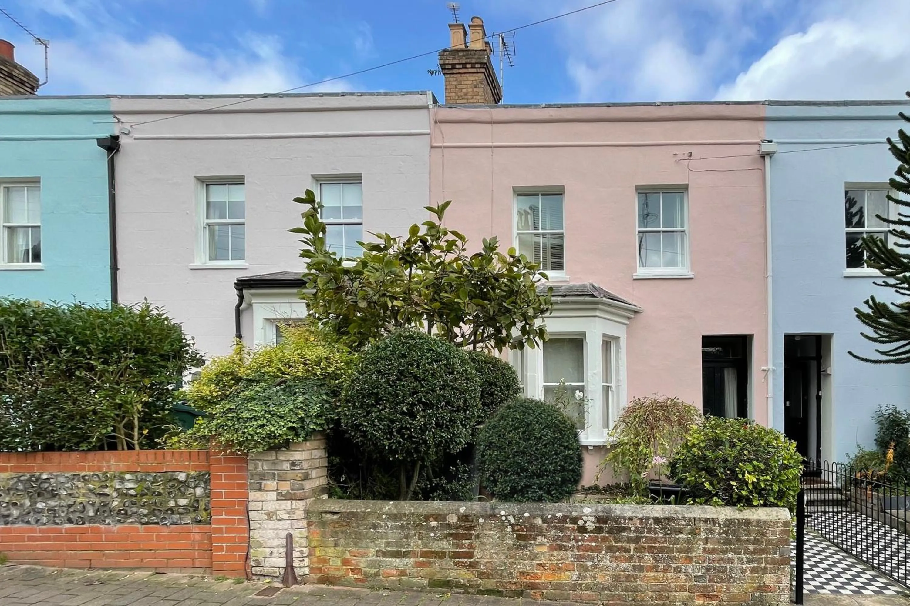 Property building in Designer's Town House