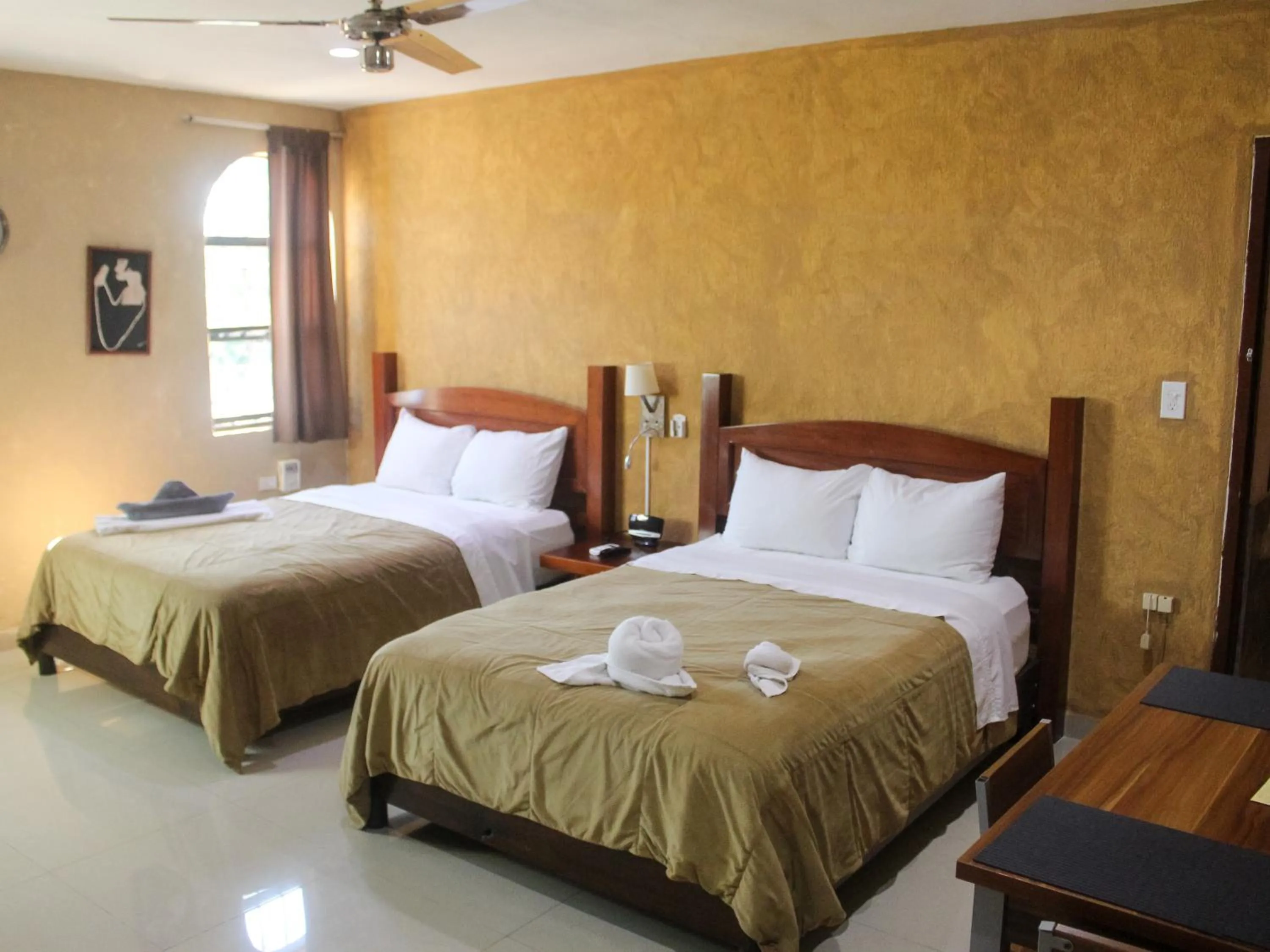 Bedroom, Bed in Hotel La Casona Real