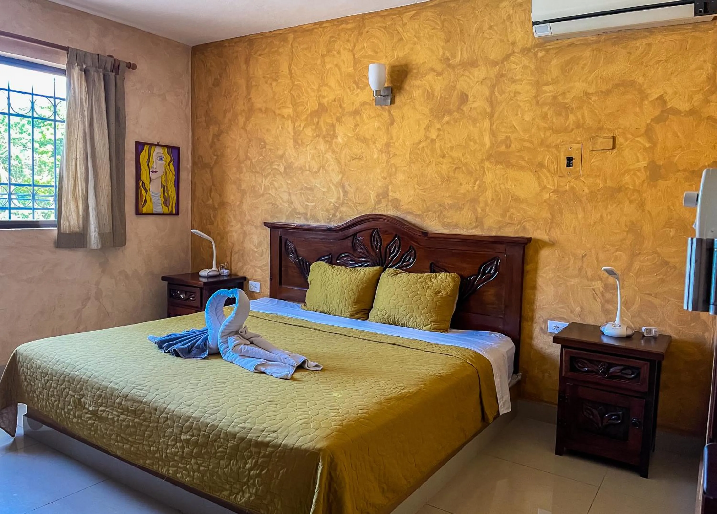 Bed in Hotel La Casona Real