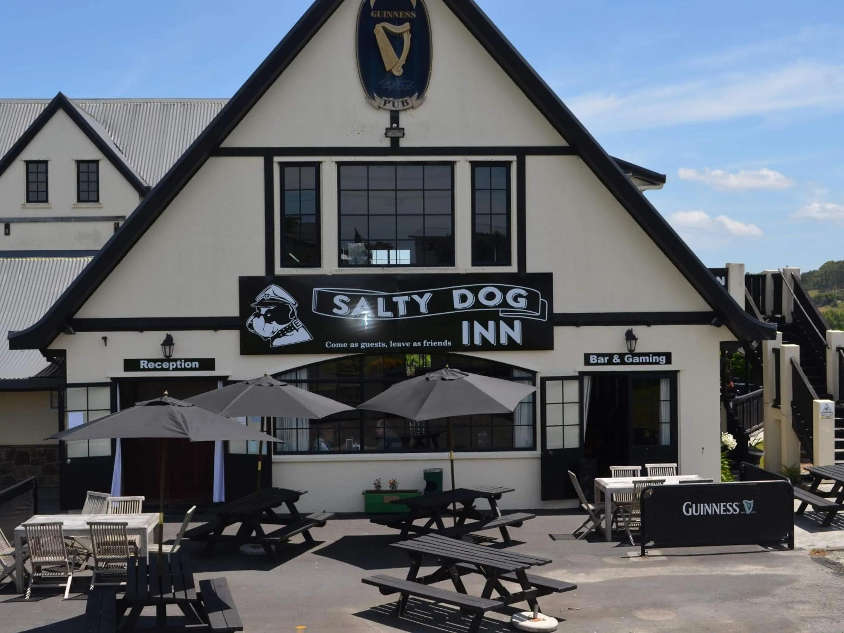 Salty Dog Inn