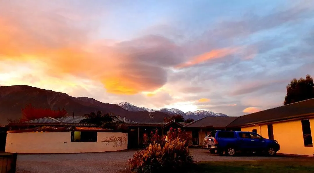 Other in Te Mahuru Retreat