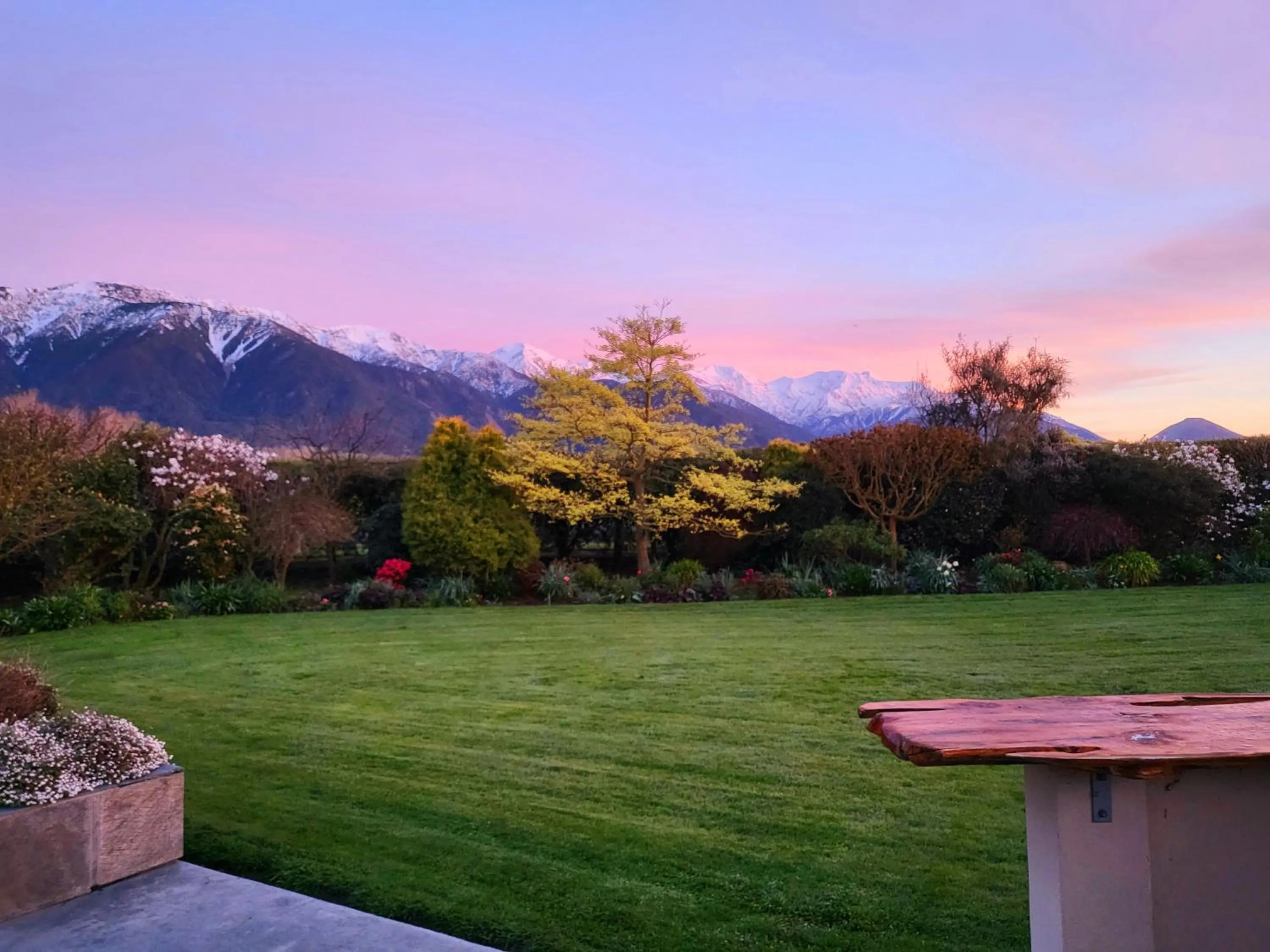 Garden in Te Mahuru Retreat