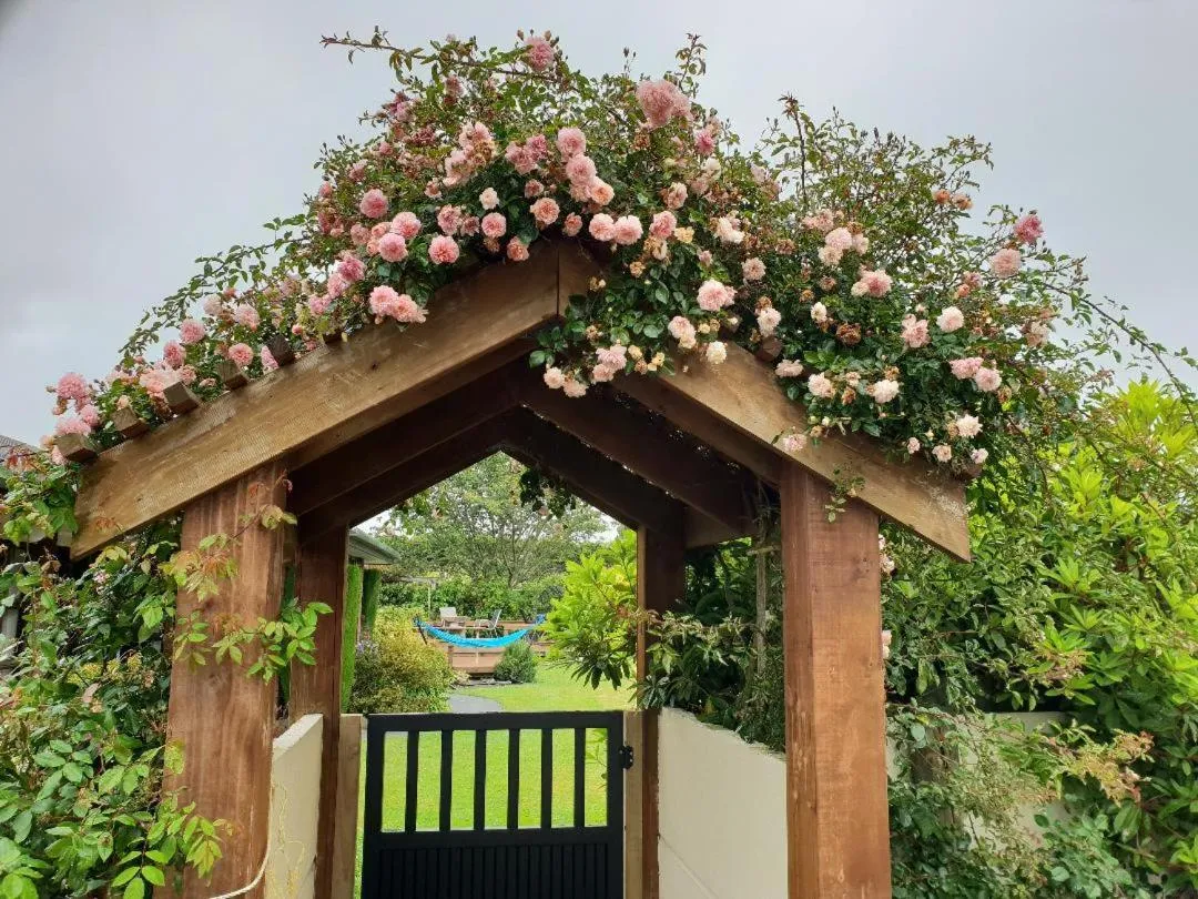 Garden in Te Mahuru Retreat