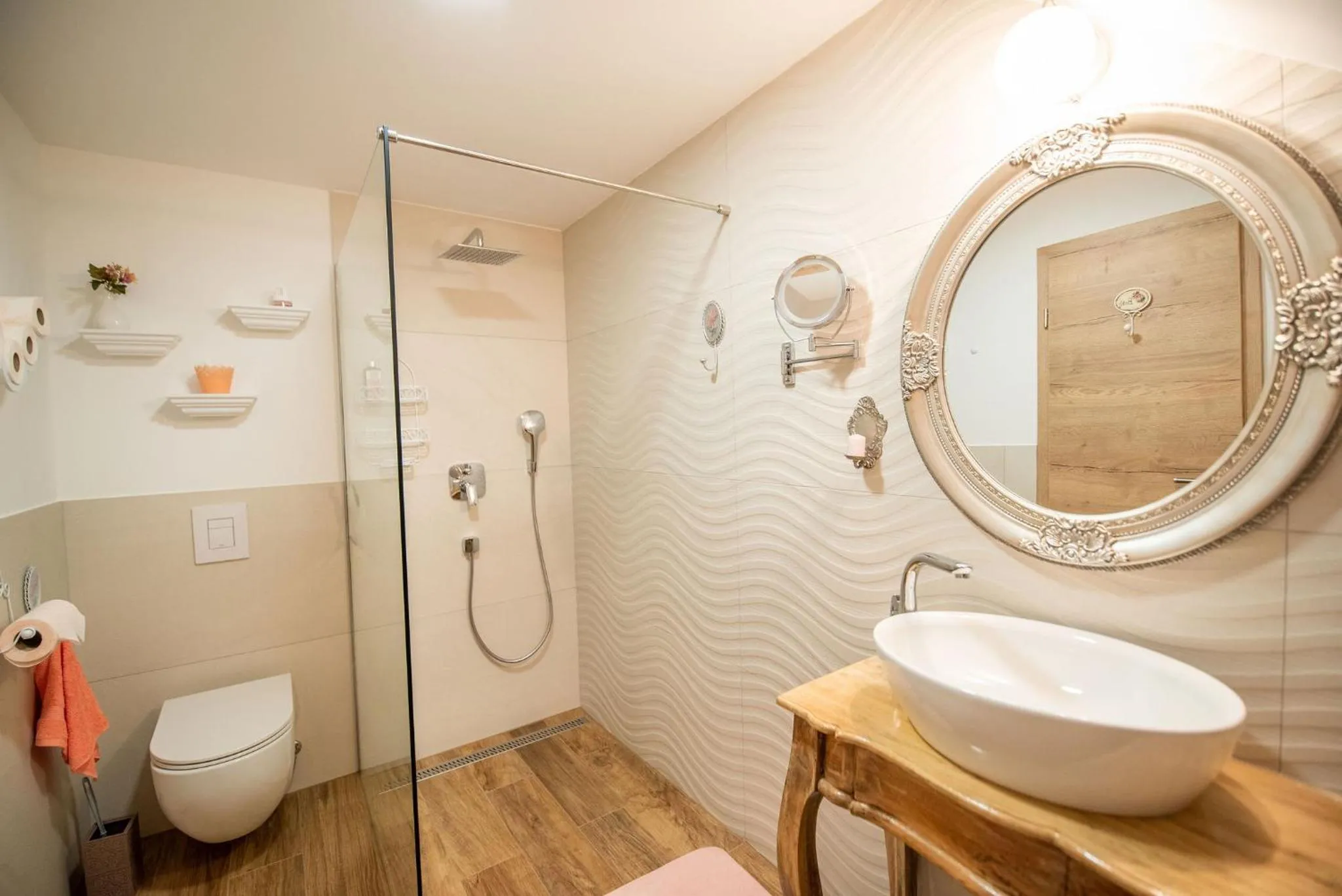 Shower in Apartmaji Urška