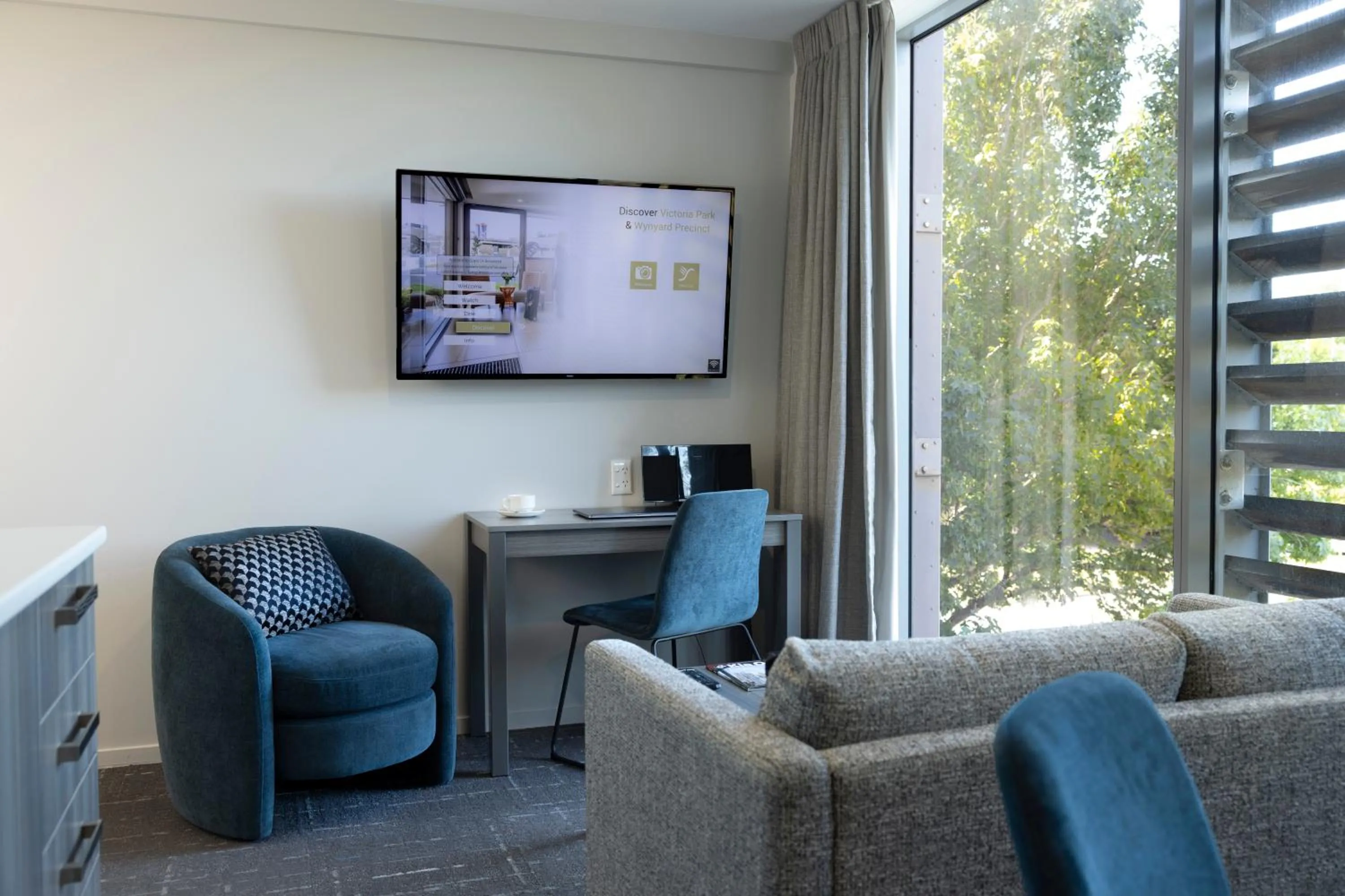 TV and multimedia in Quest on Beaumont