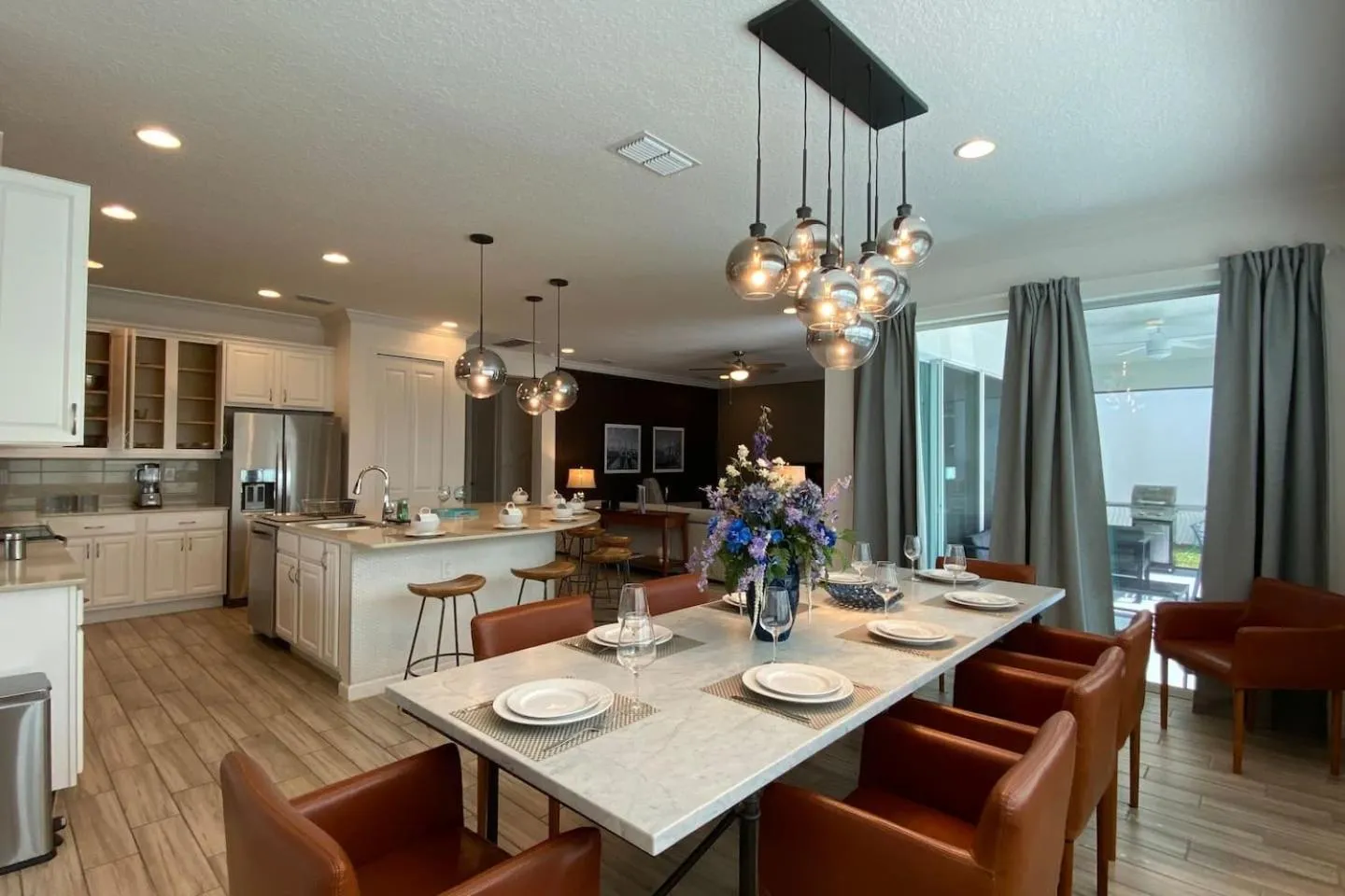 Dining area in 3840 Supreme Villa 6Bd Private Pool and Game Room