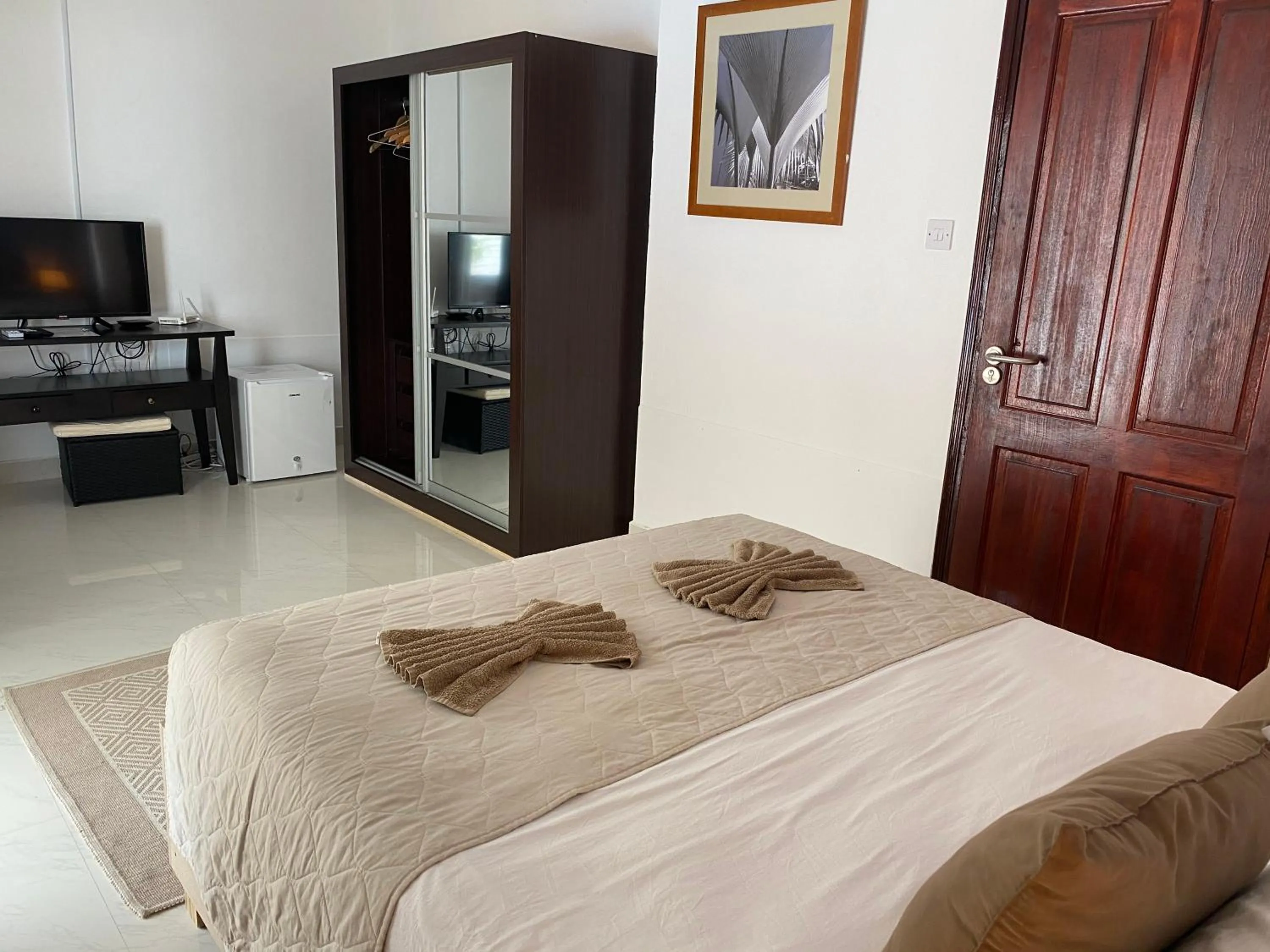 Bed in Hotel Plein Soleil