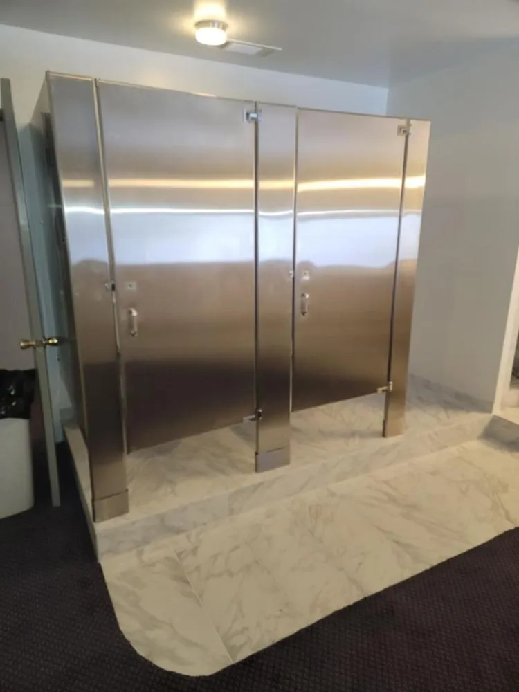 St Moritz Lodge and Condominiums