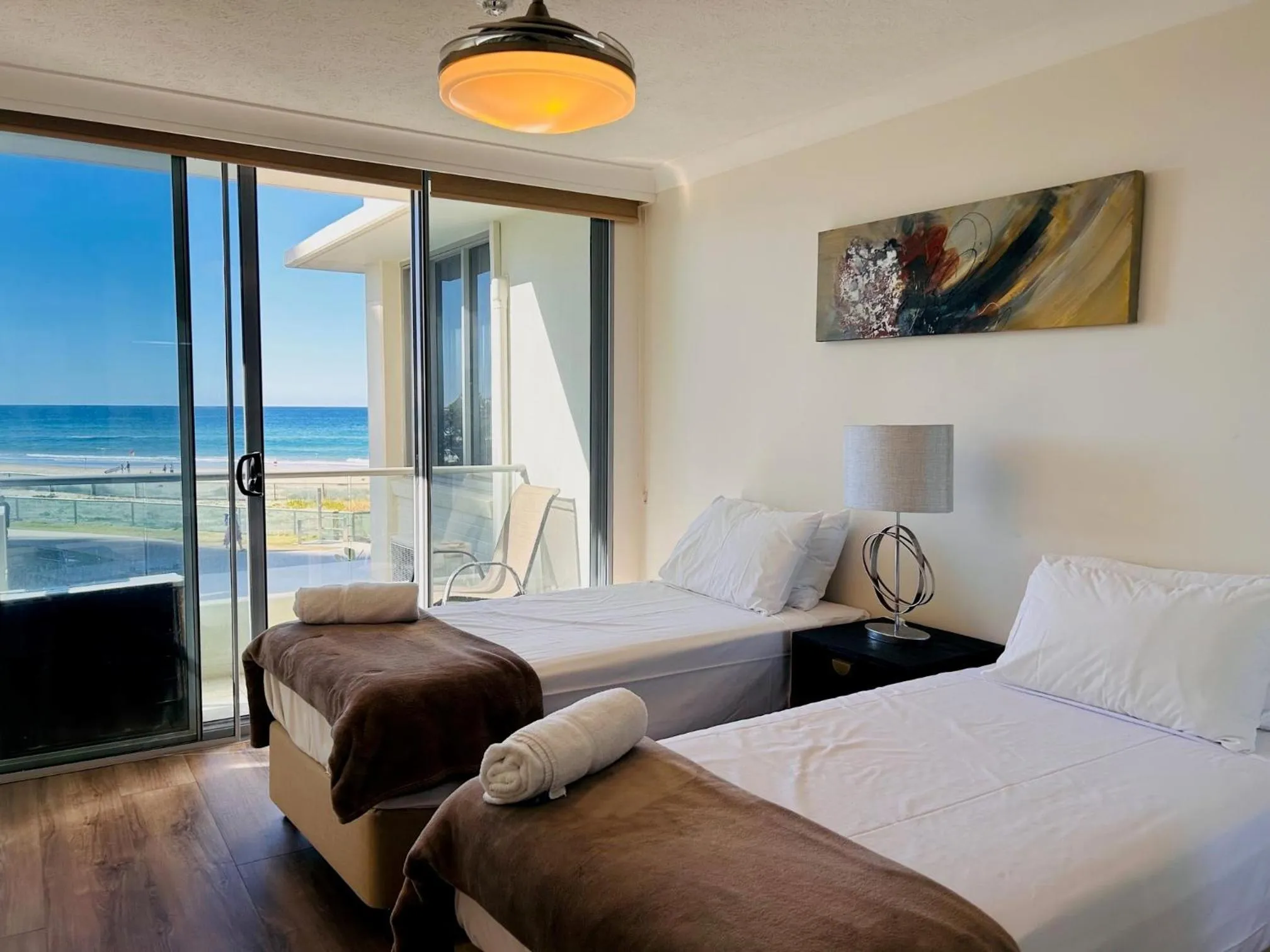 Bedroom, Bed in Berkeley on the Beach