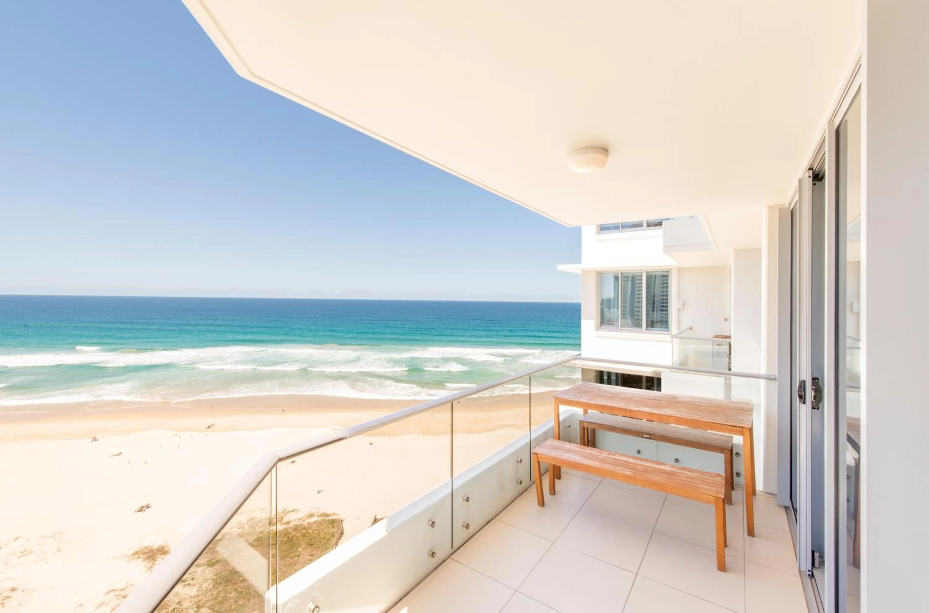 Sea view in Berkeley on the Beach