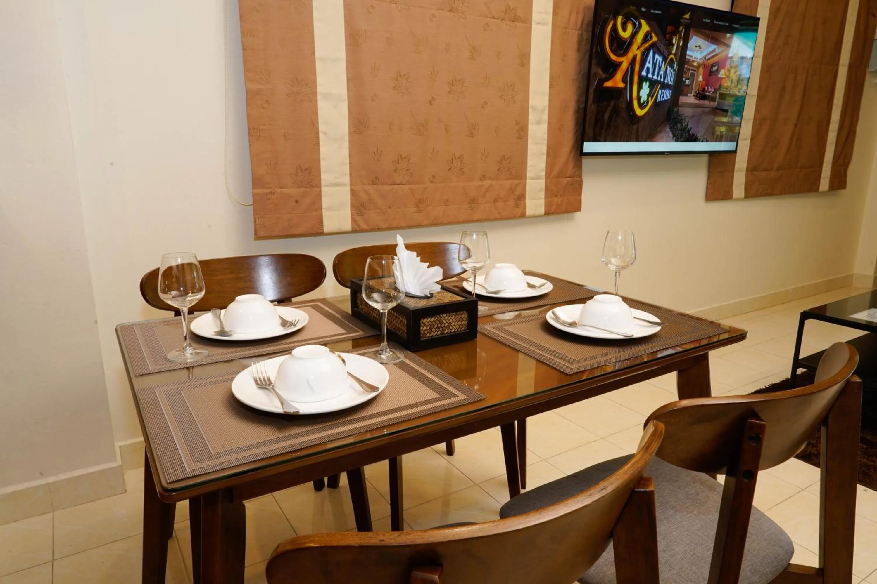 Food and drinks in Katanoi Resort