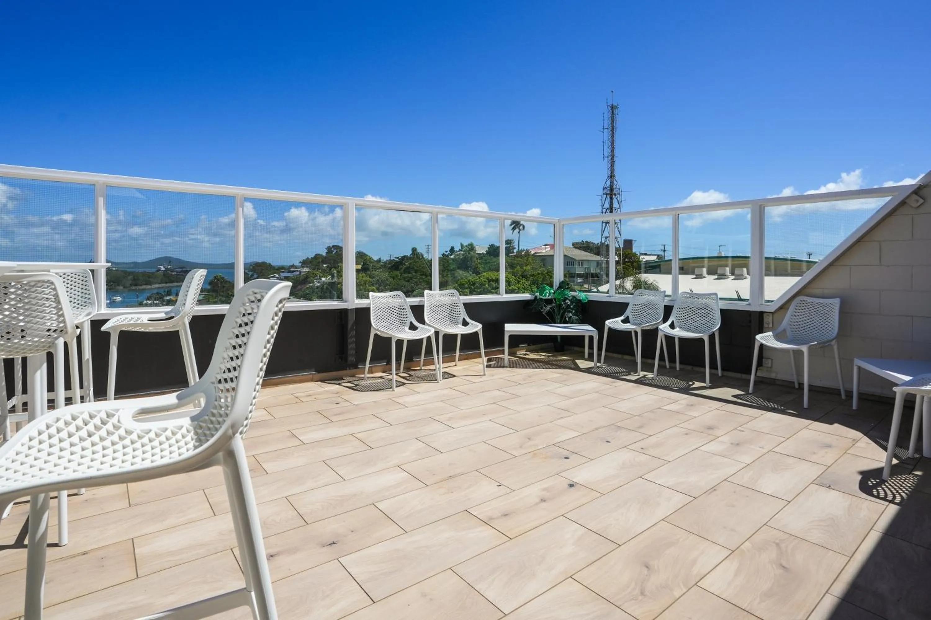 Gladstone Reef Hotel Motel