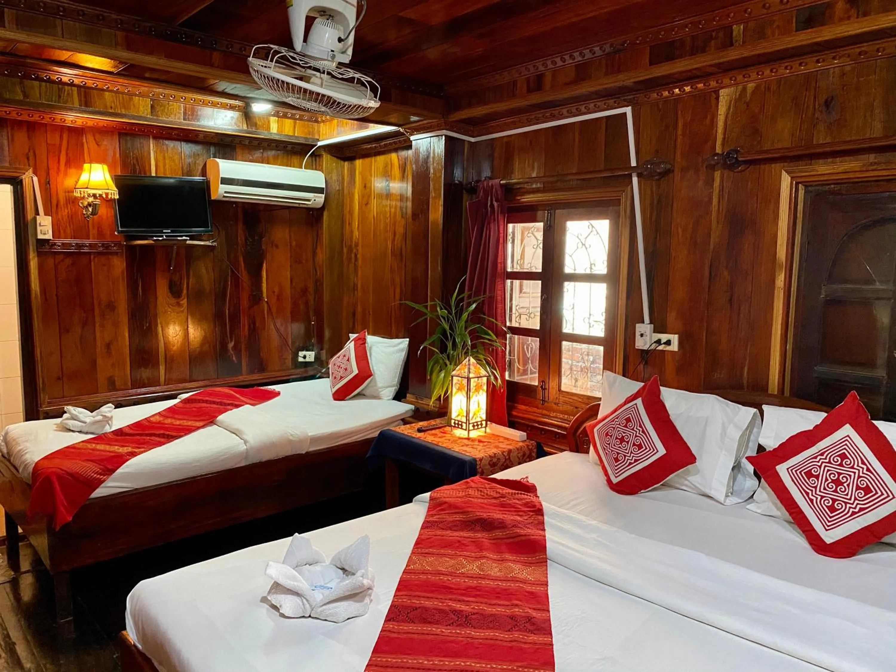 Bed in Soutikone1 Guesthouse