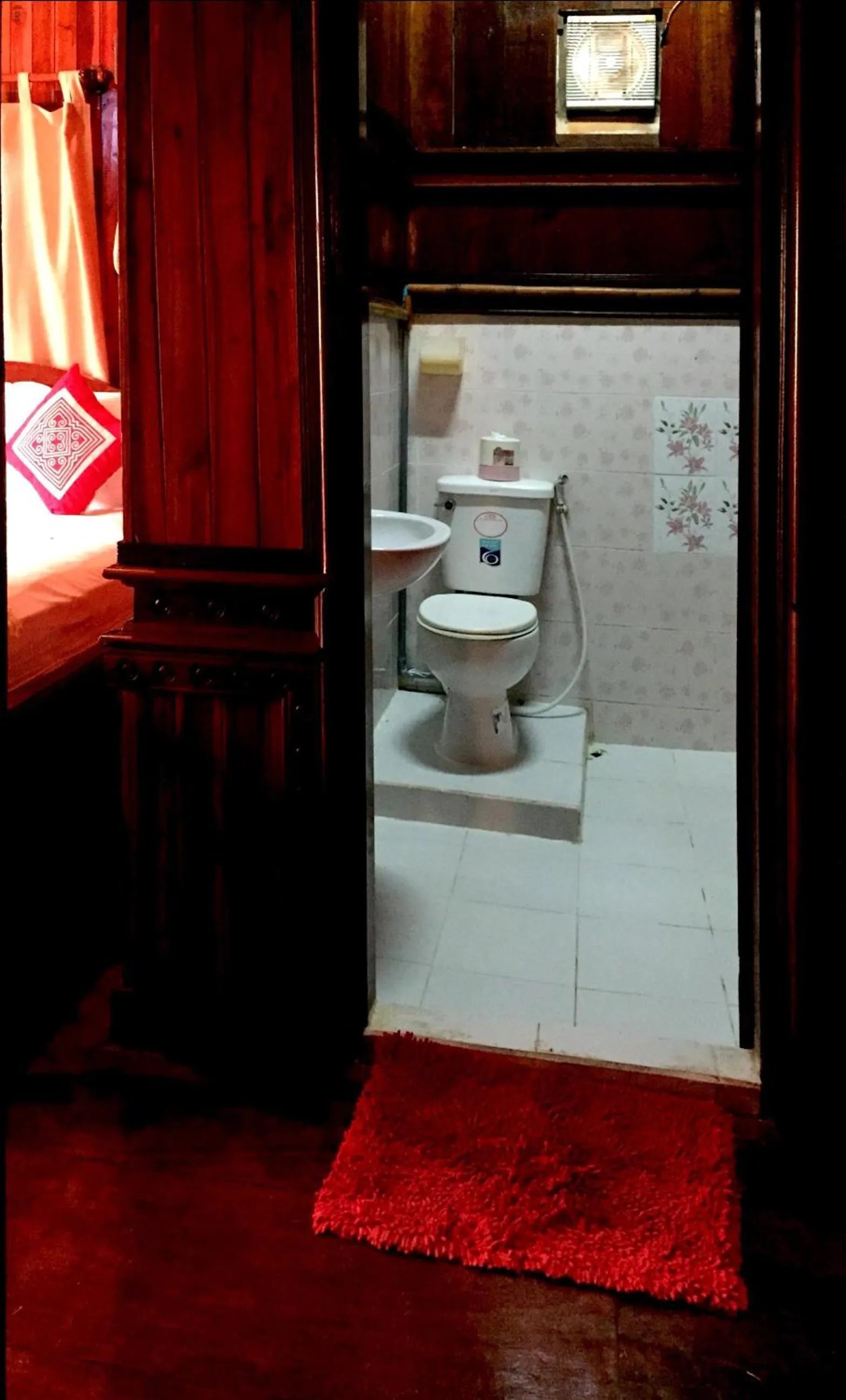 Bathroom in Soutikone1 Guesthouse