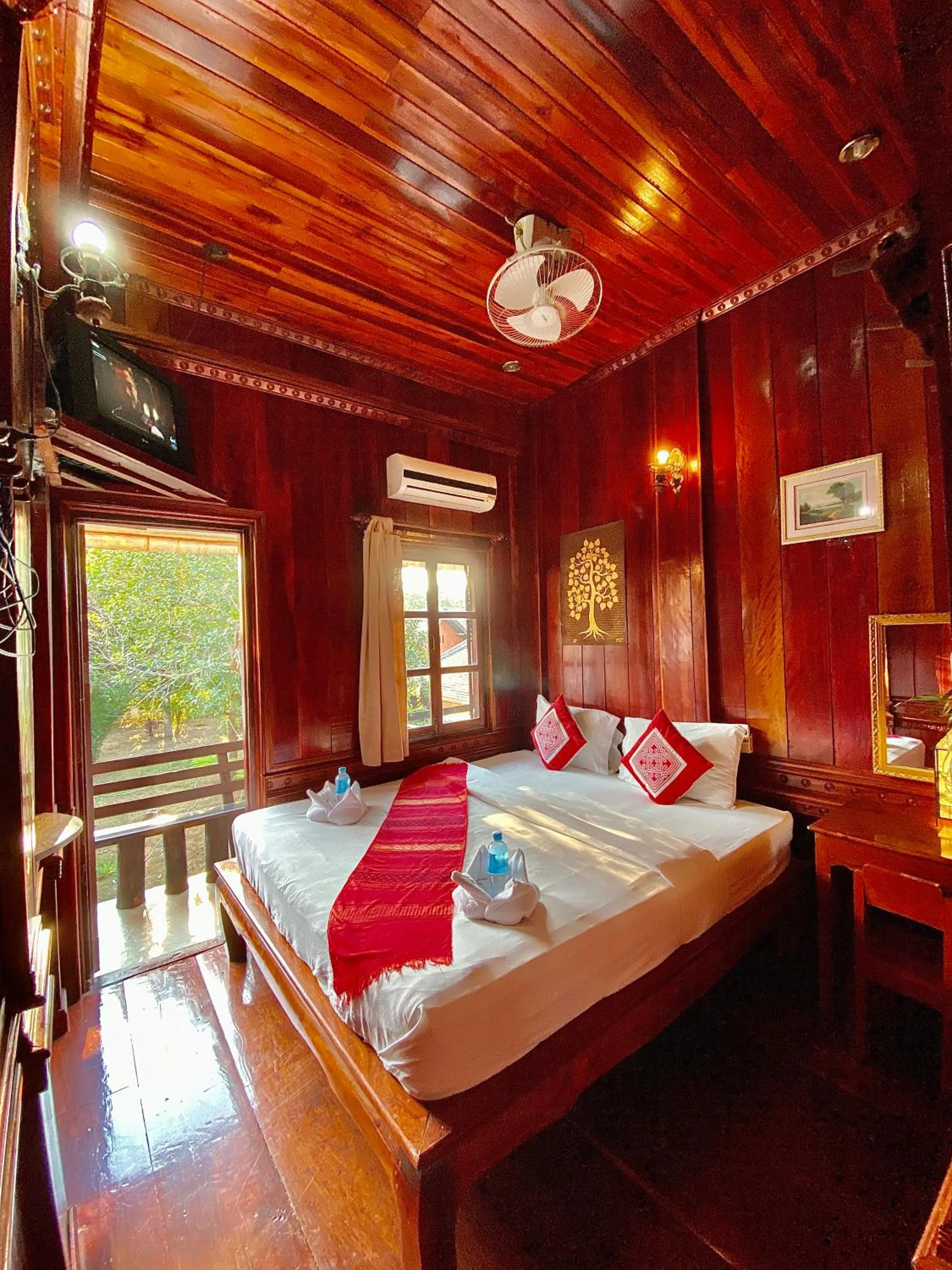 Bed in Soutikone1 Guesthouse