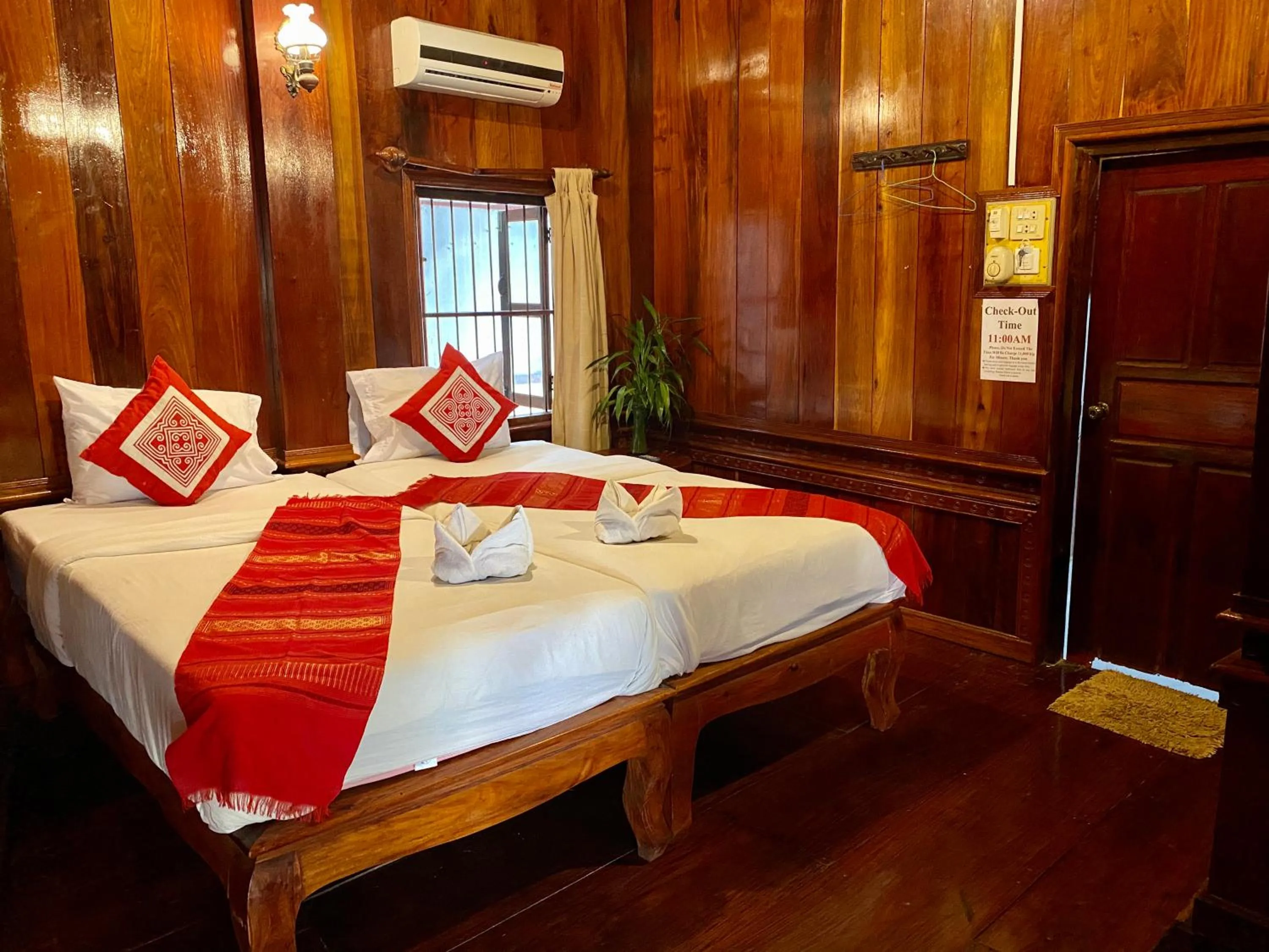 Bedroom, Bed in Soutikone1 Guesthouse