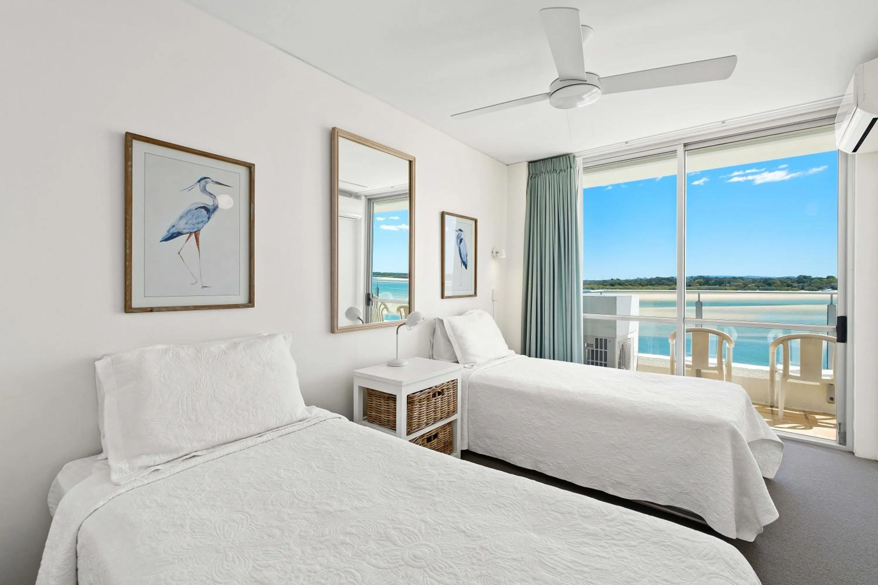 Bed in Las Rias Holiday Apartments