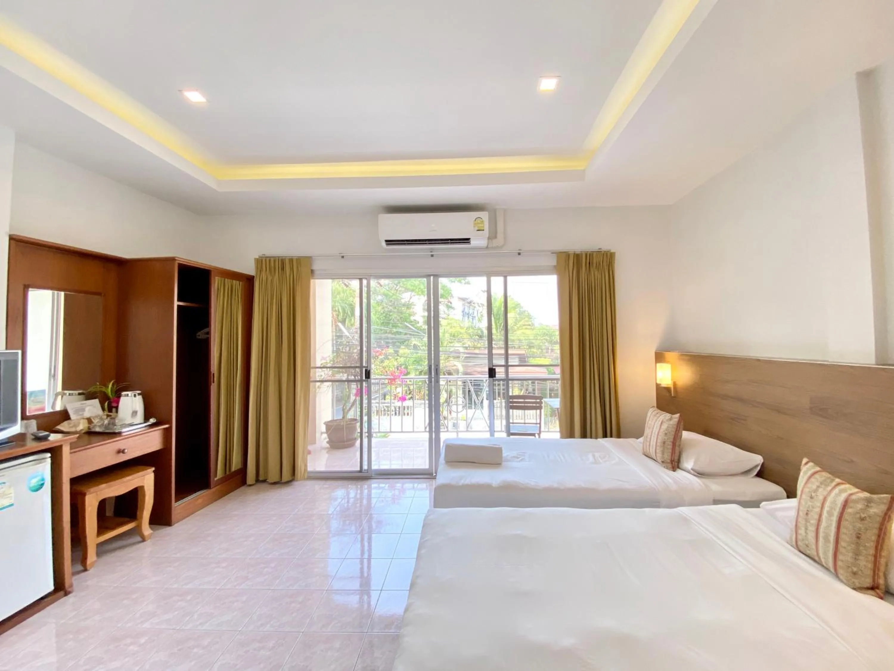 Photo of the whole room, Bed in Pensiri House - SHA Extra Plus