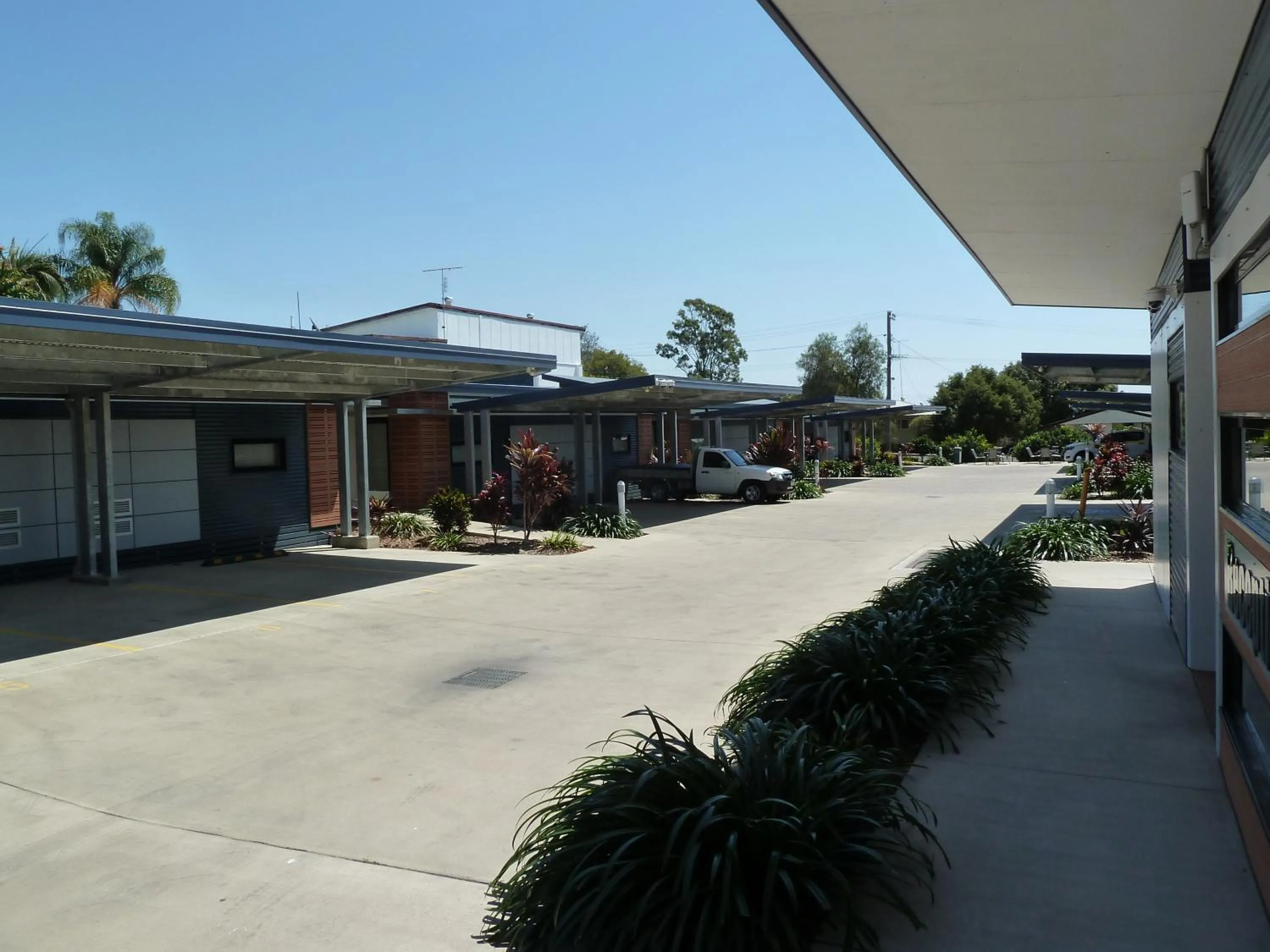 Property building in Moura Meridian Motel