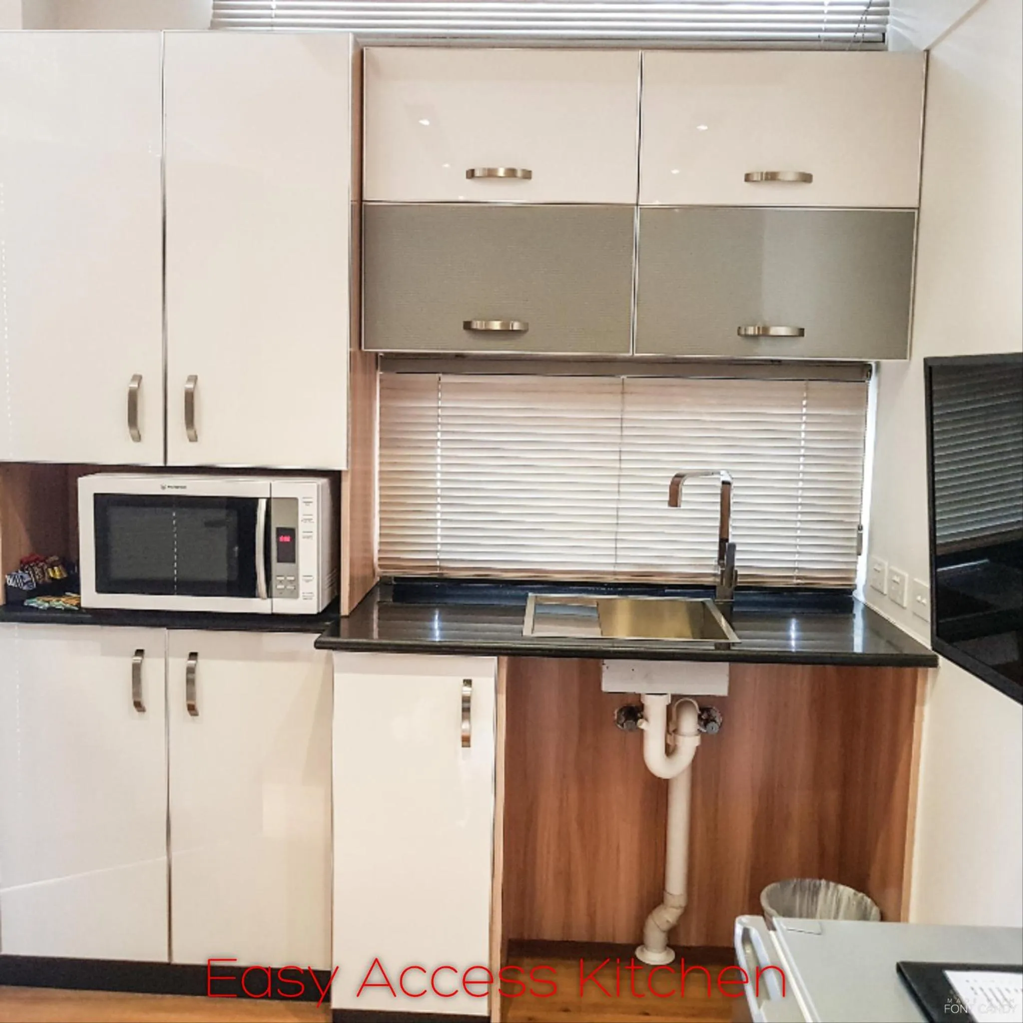 Coffee/tea facilities in Moura Meridian Motel