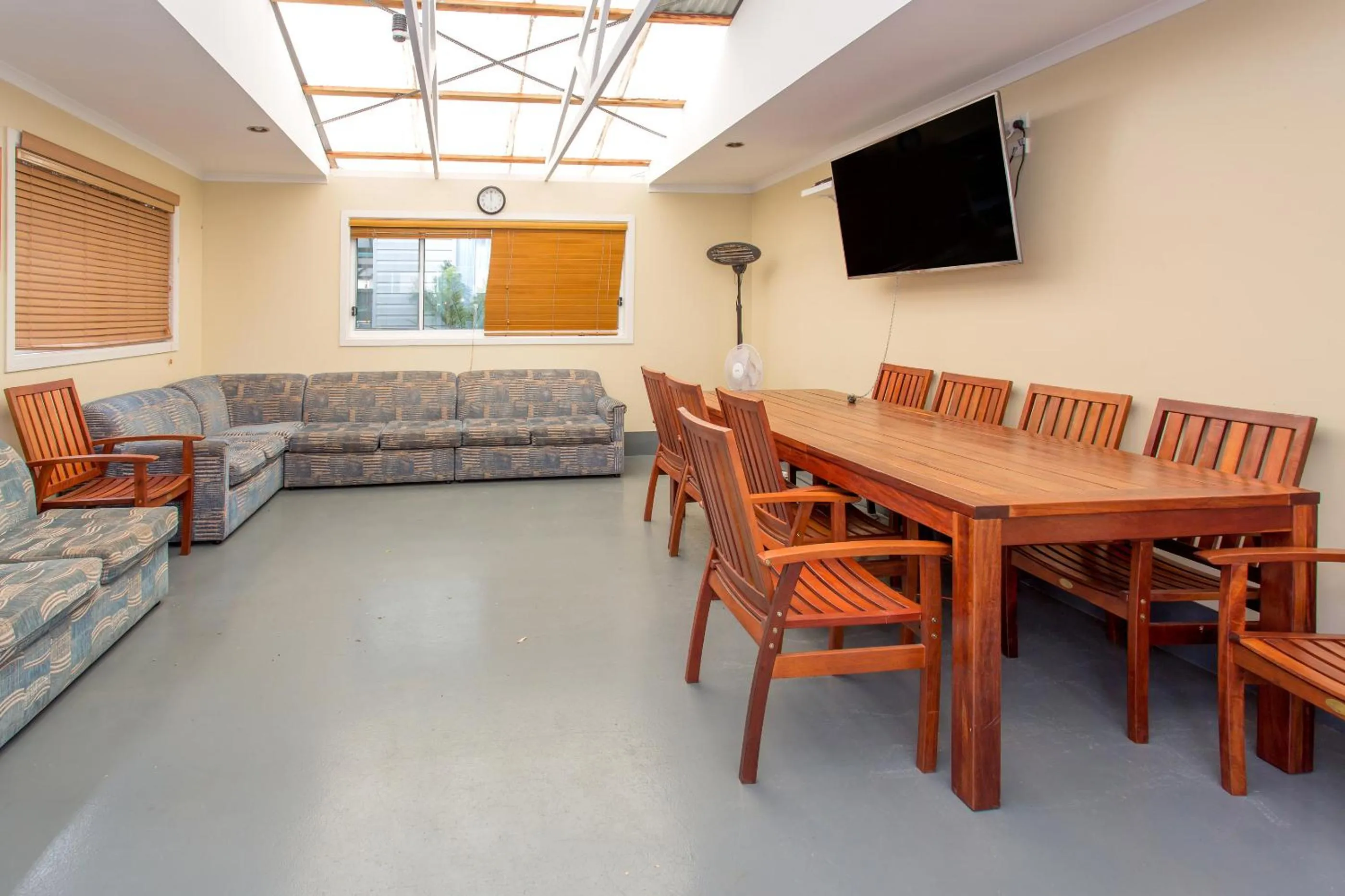 Communal lounge/ TV room in BIG4 Ingenia Holidays Phillip Island