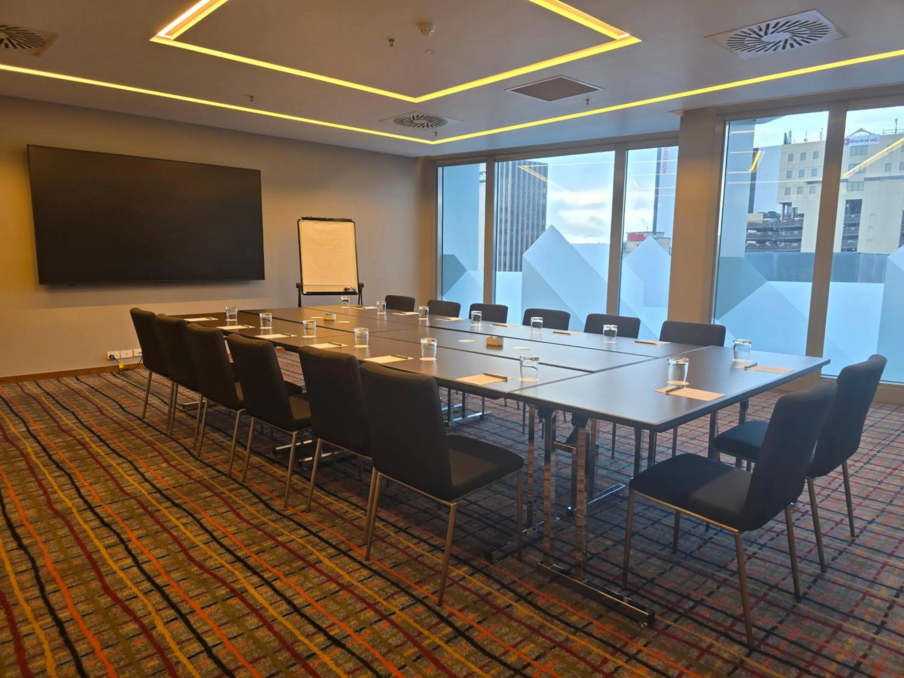 Meeting/conference room in Crowne Plaza Hobart by IHG