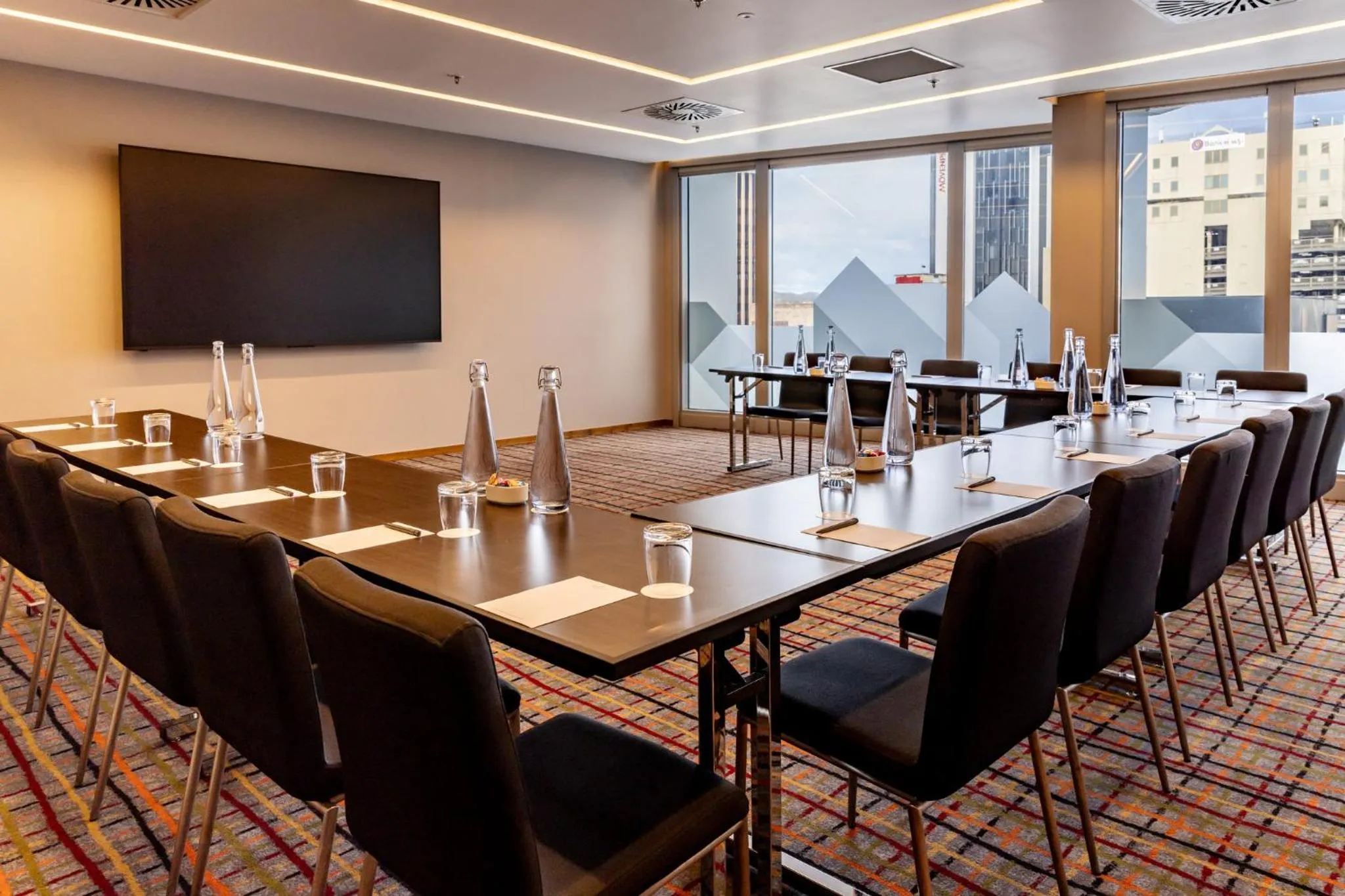 Meeting/conference room in Crowne Plaza Hobart by IHG