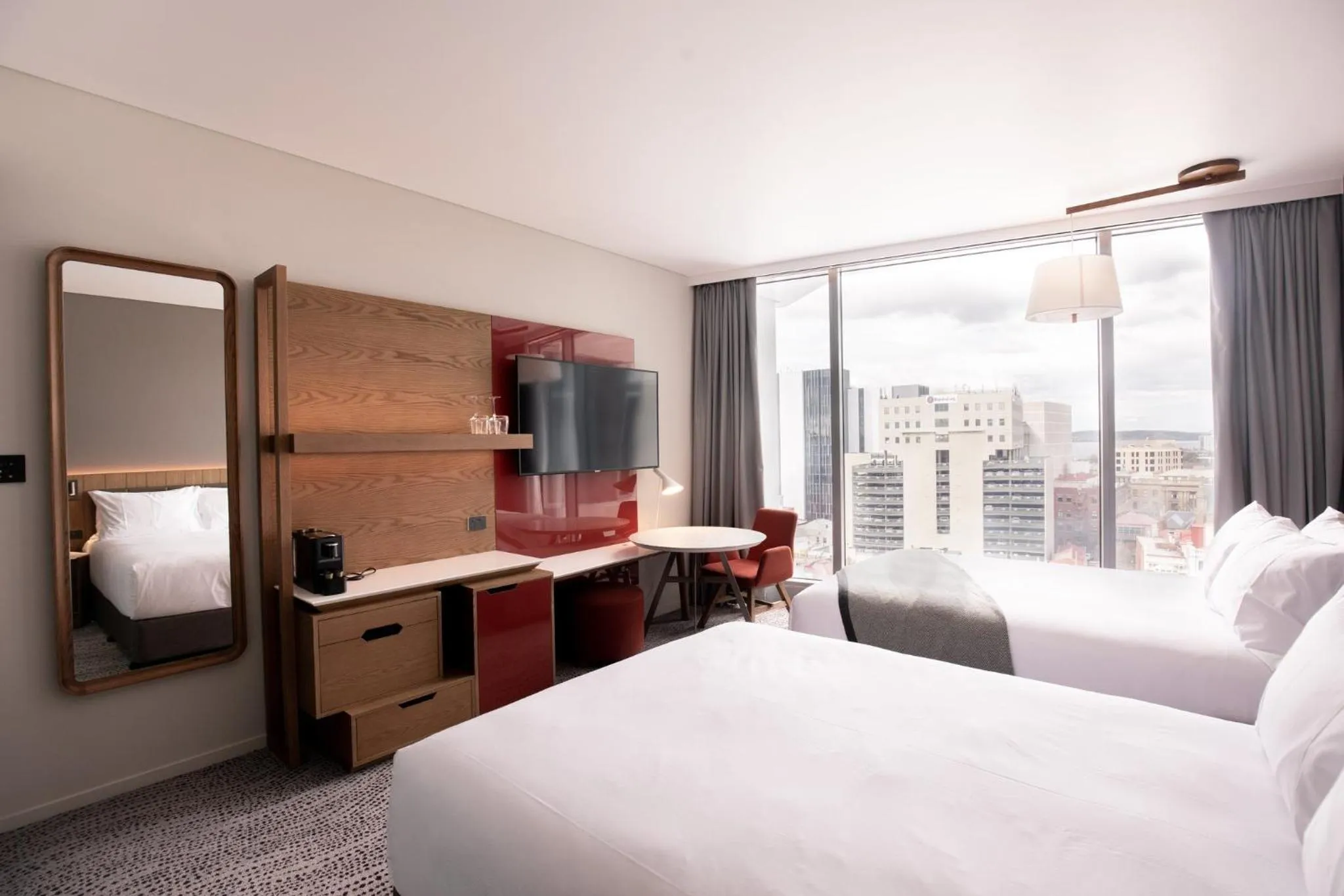 Photo of the whole room, Bed in Crowne Plaza Hobart by IHG