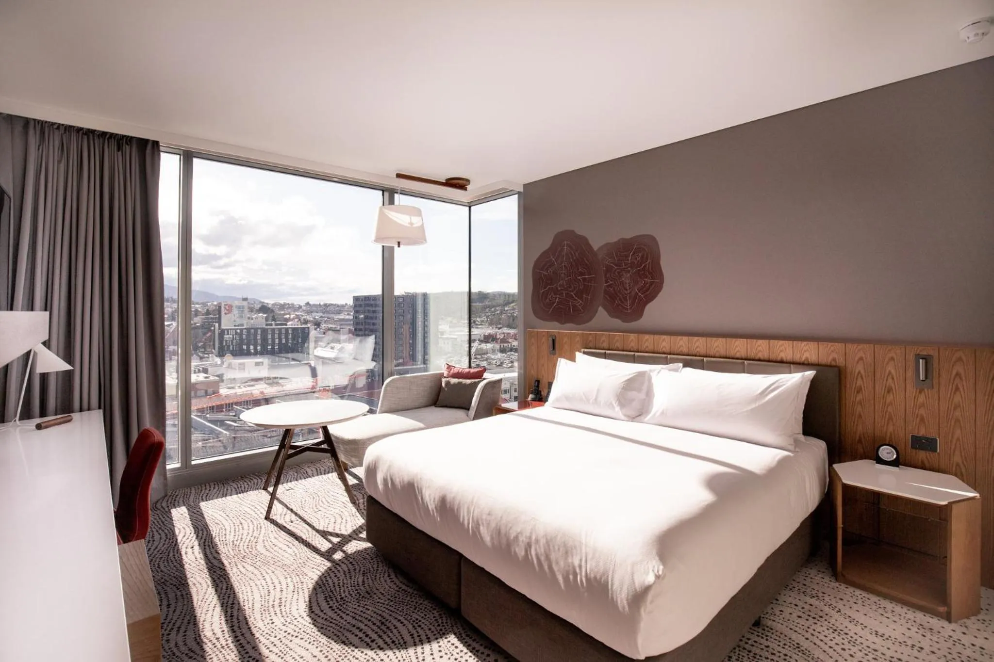 Photo of the whole room, Bed in Crowne Plaza Hobart by IHG