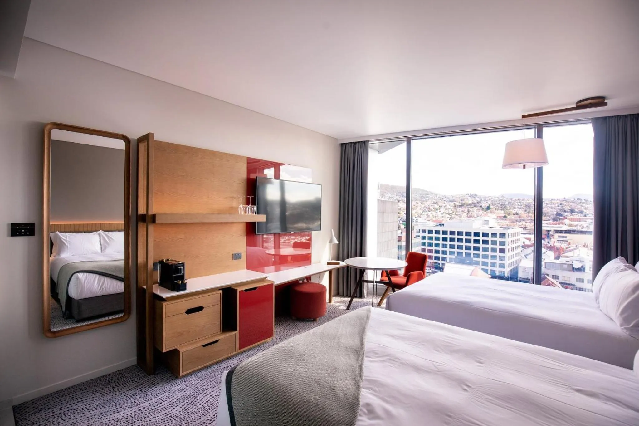 Photo of the whole room, Bed in Crowne Plaza Hobart by IHG