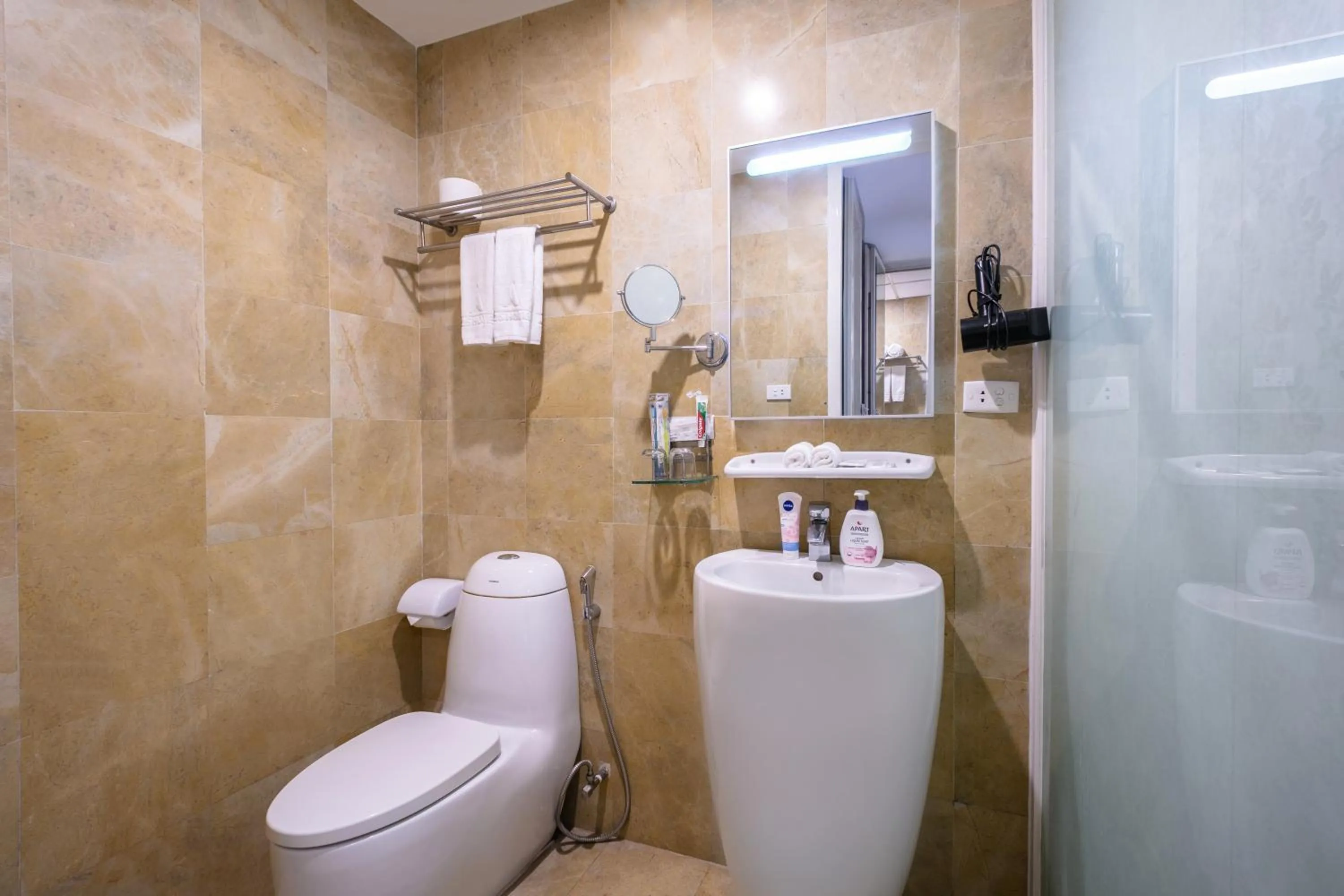 Shower in A25 Hotel - 12 Ngô Sỹ Liên