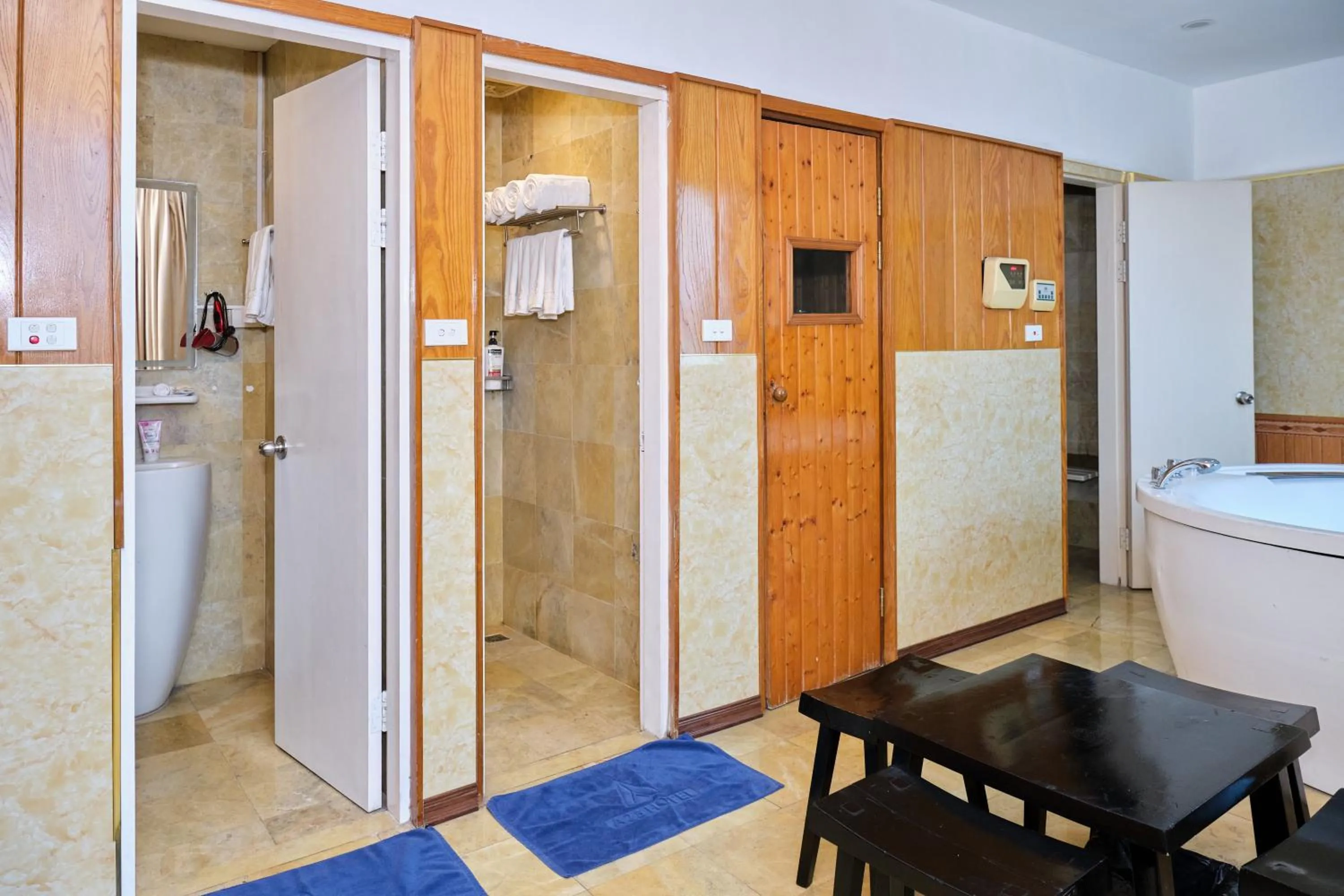 Bathroom in A25 Hotel - 12 Ngô Sỹ Liên