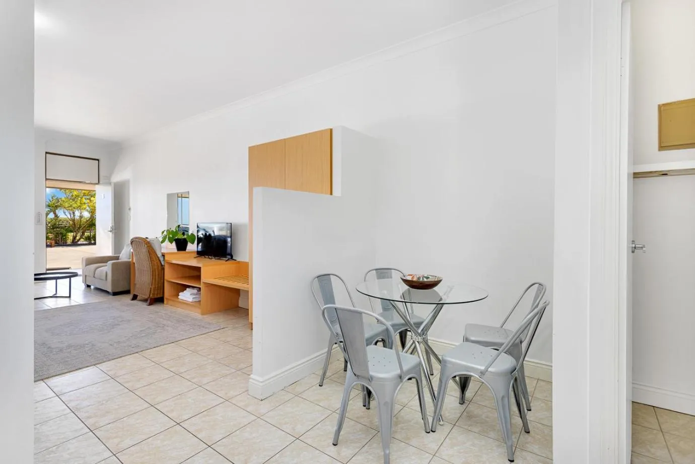 Seating area in Coast Motel and Apartments