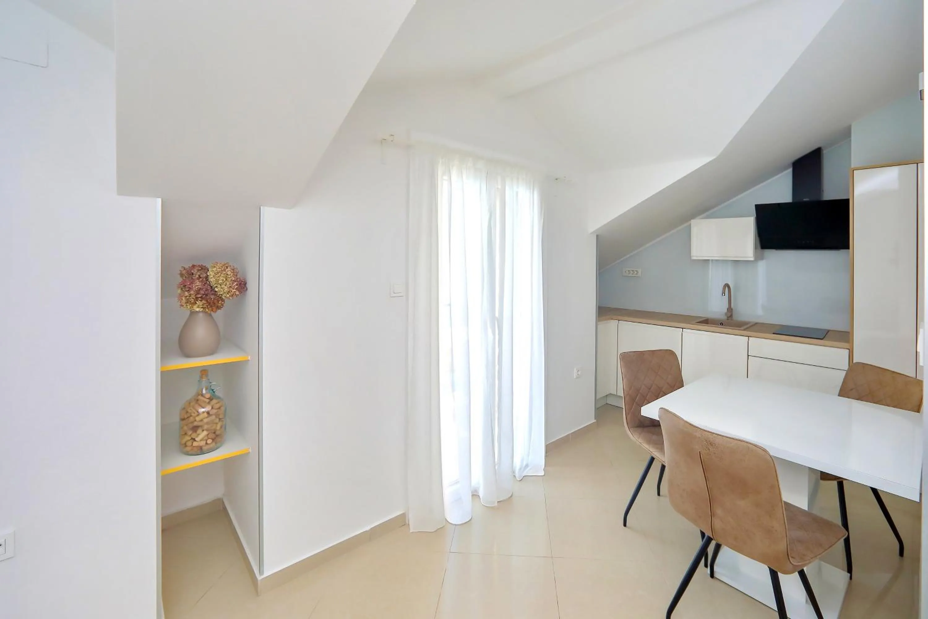 Apartments Nina