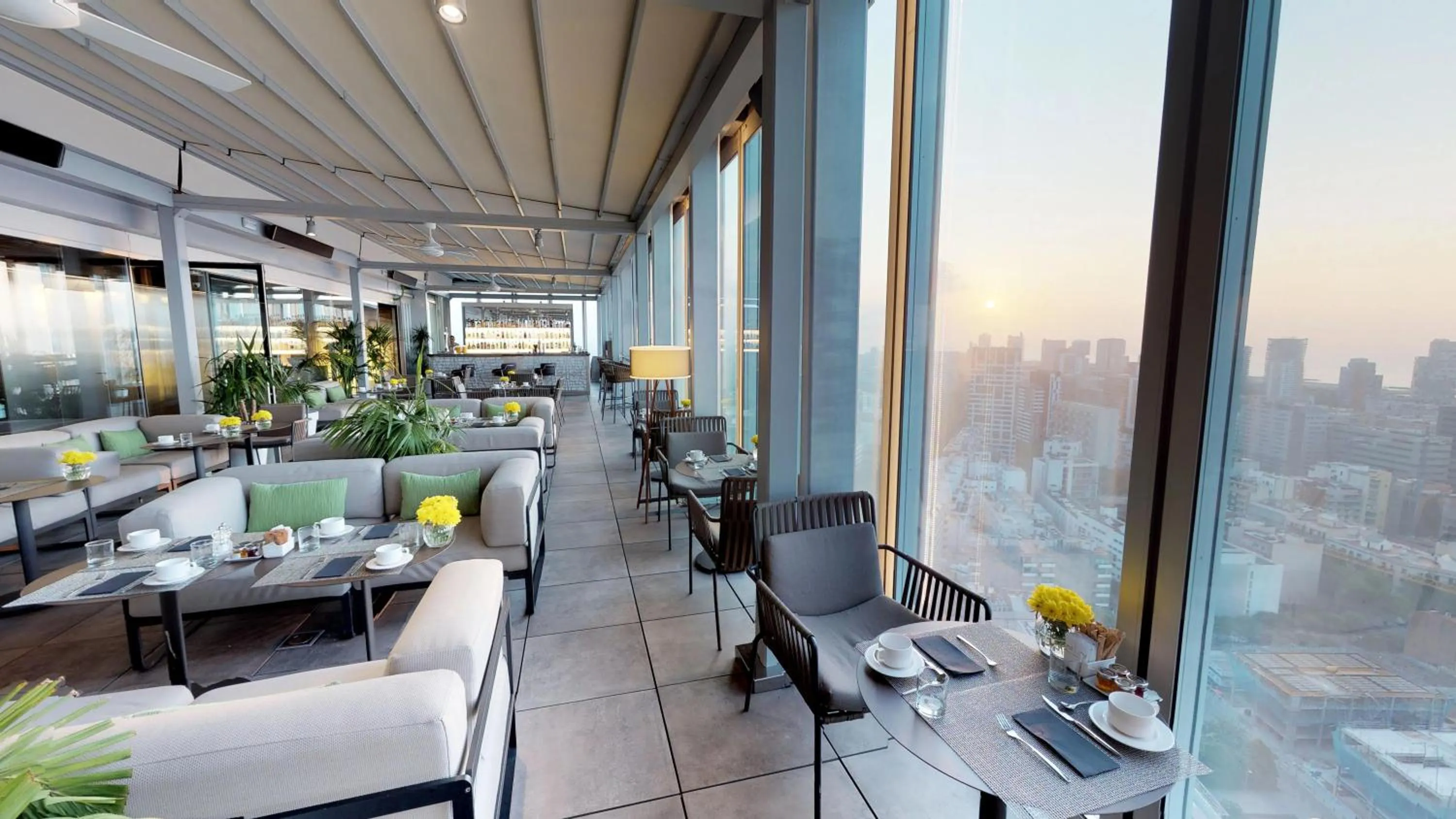 Restaurant/places to eat in The Level at Melia Barcelona Sky