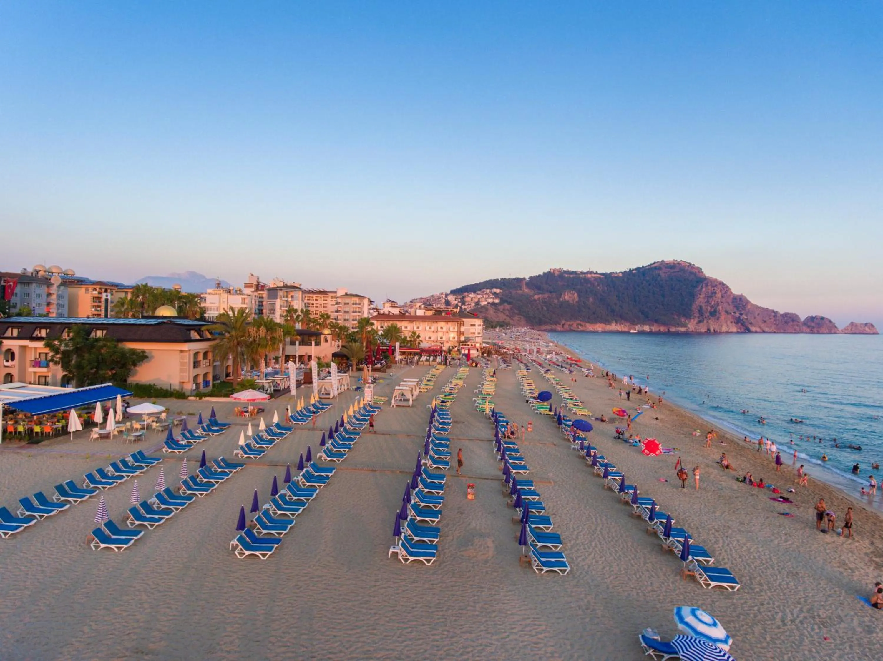 Beach in Lonicera City Hotel