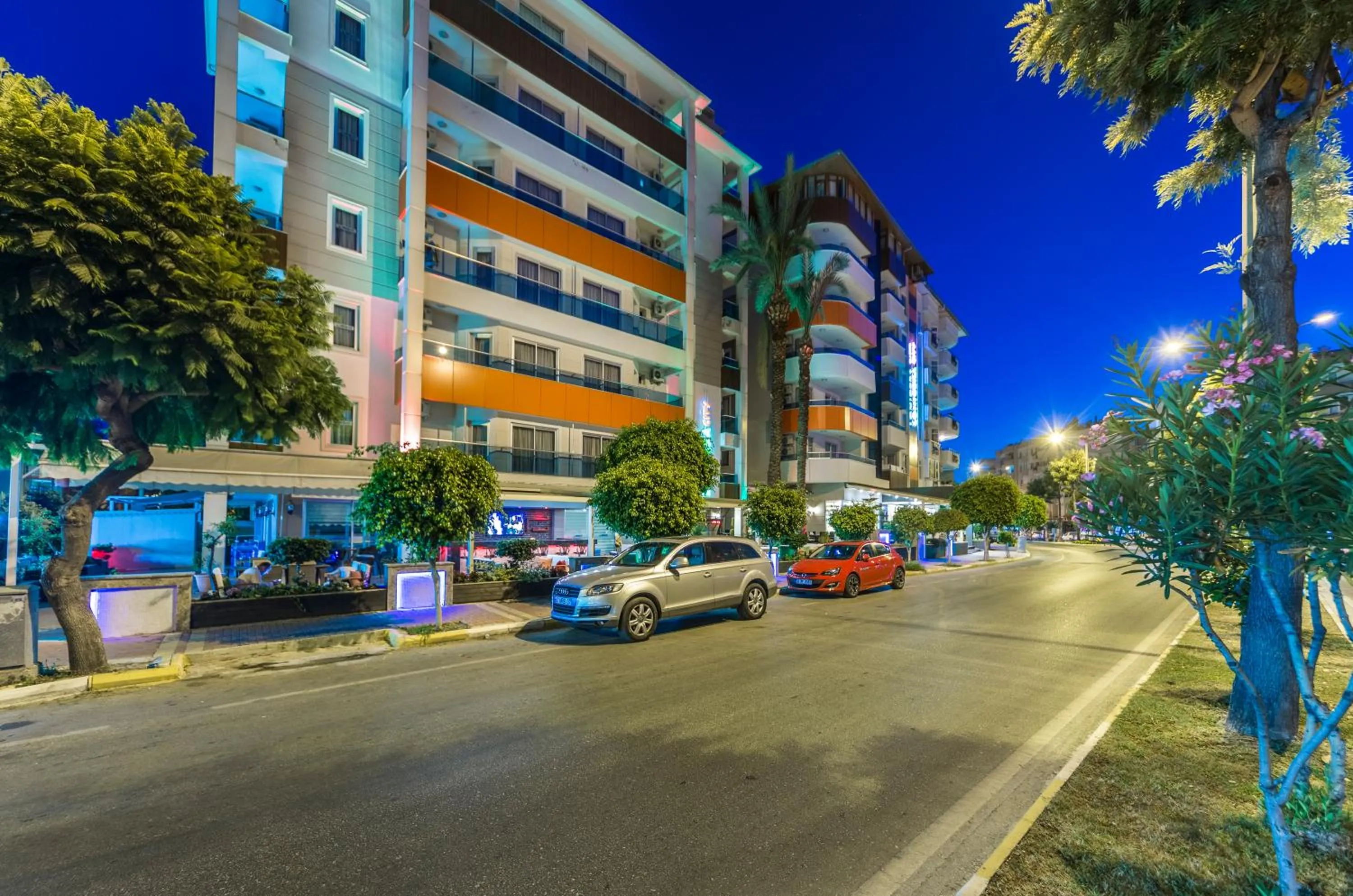 Street view in Lonicera City Hotel