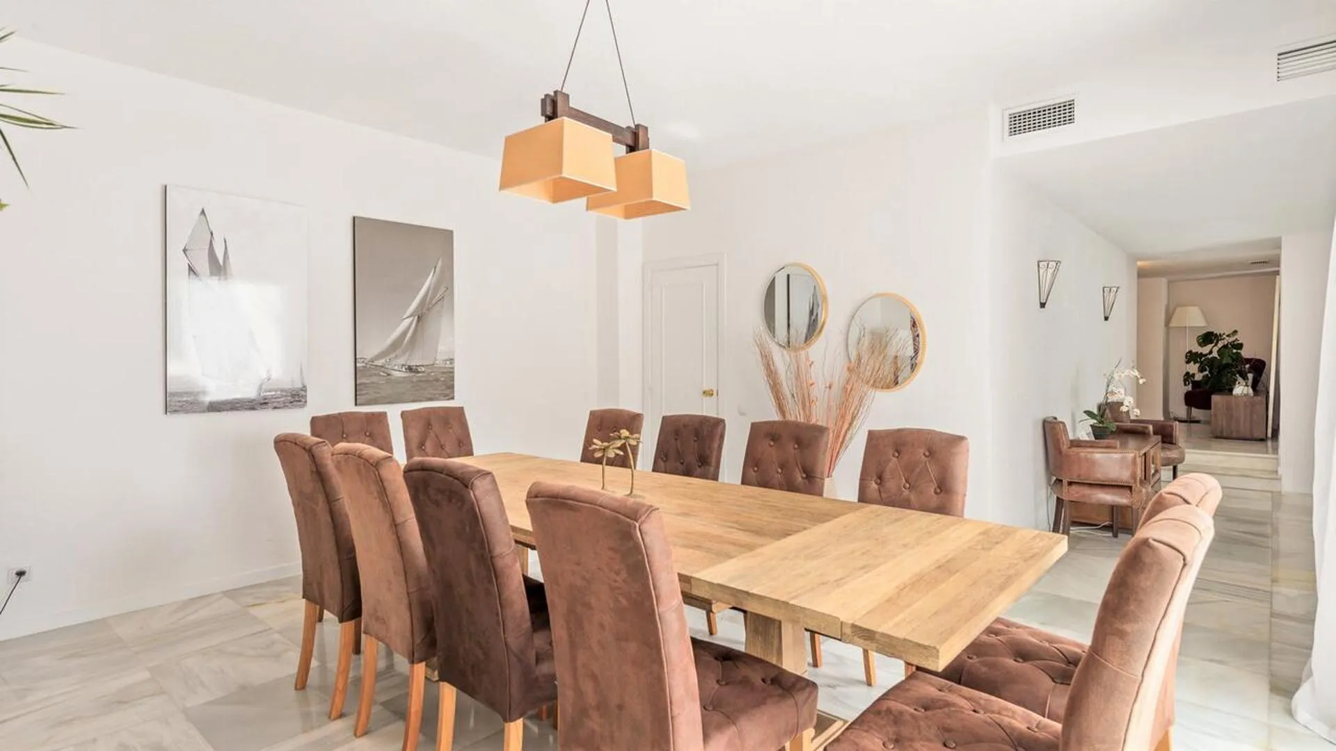 Dining area in Villa Marina