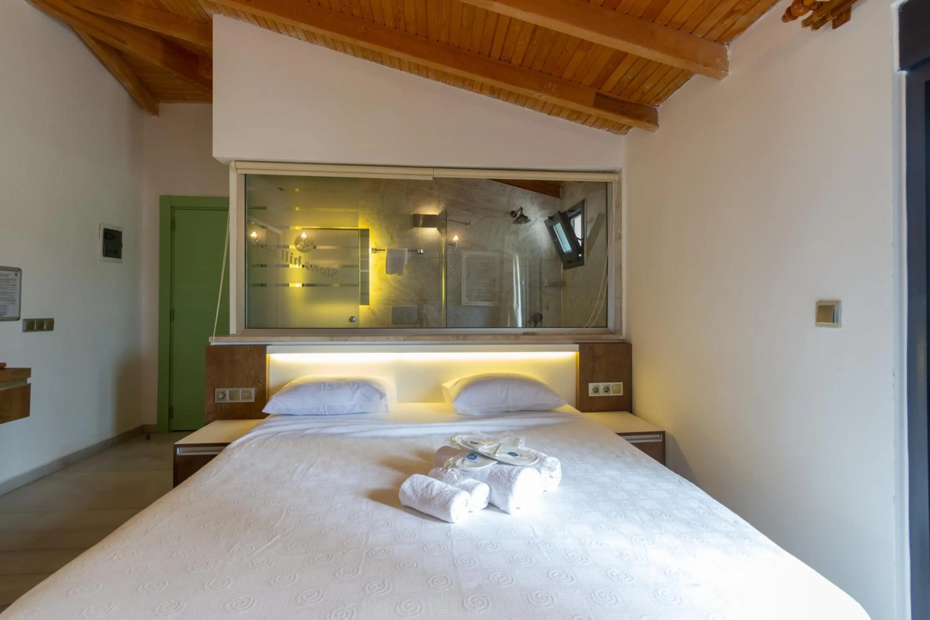 Bed in Stonehillkaş