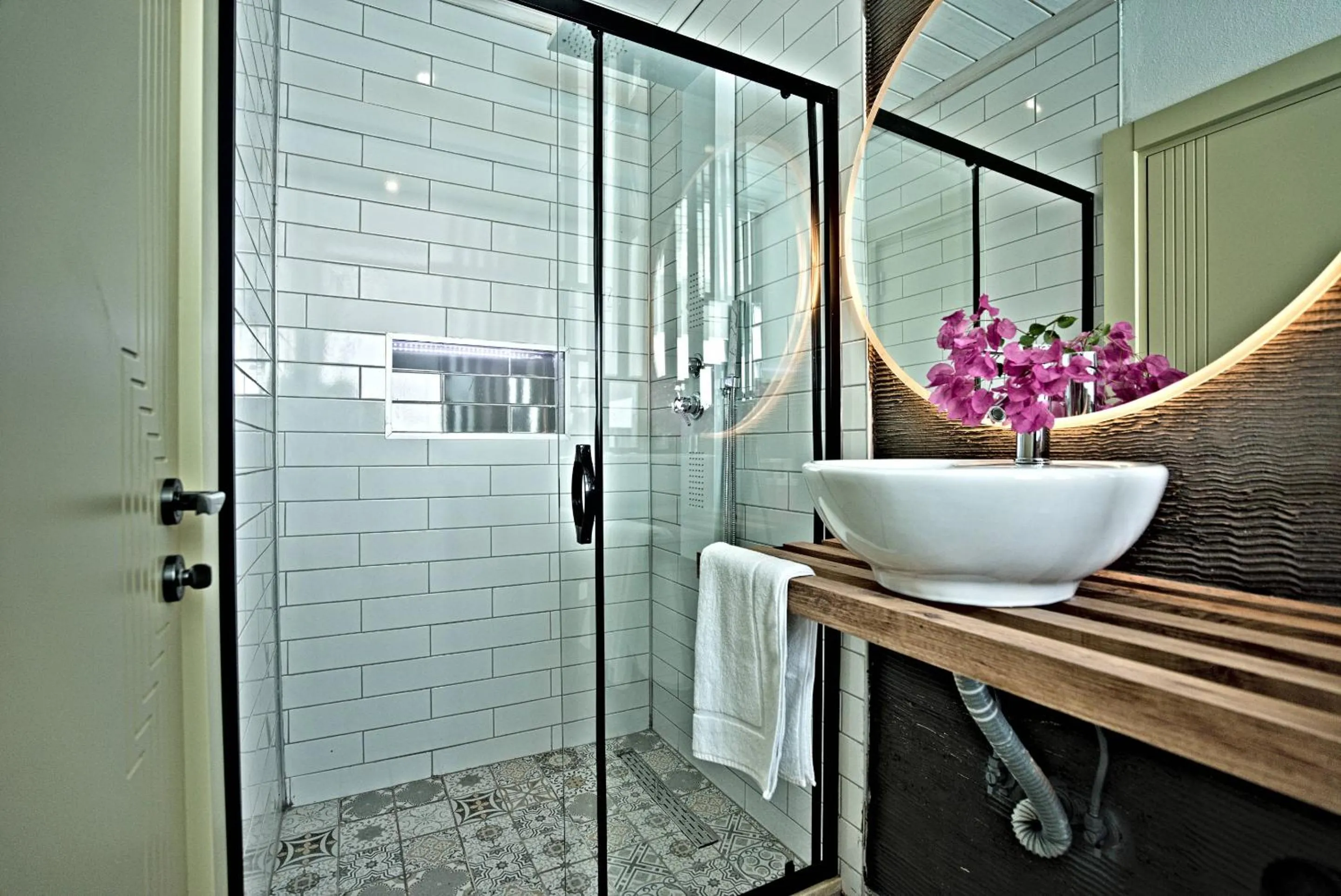 Shower in Stonehillkaş