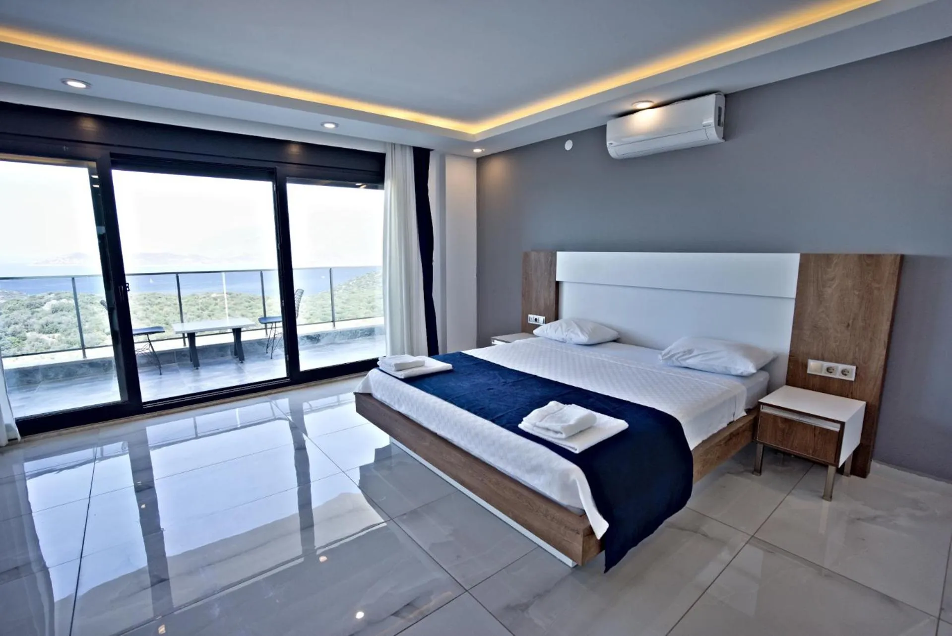 Bed in Stonehillkaş