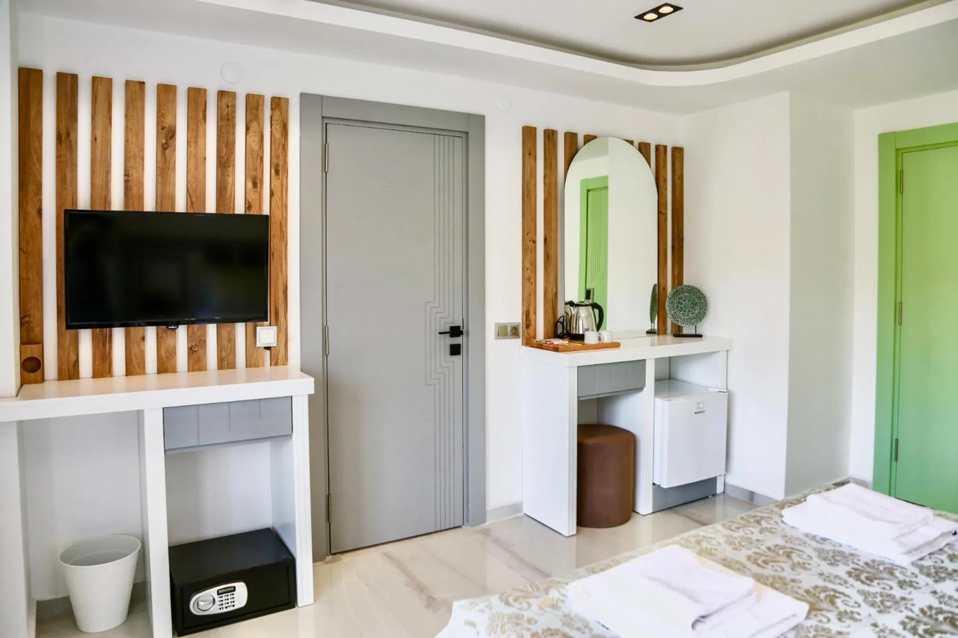 TV and multimedia, Bed in Stonehillkaş