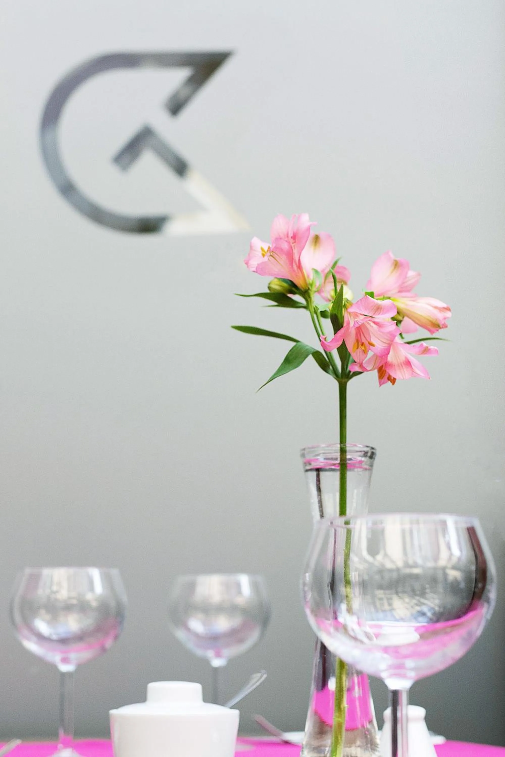 Property logo or sign in Golden Tulip Krakow City Center