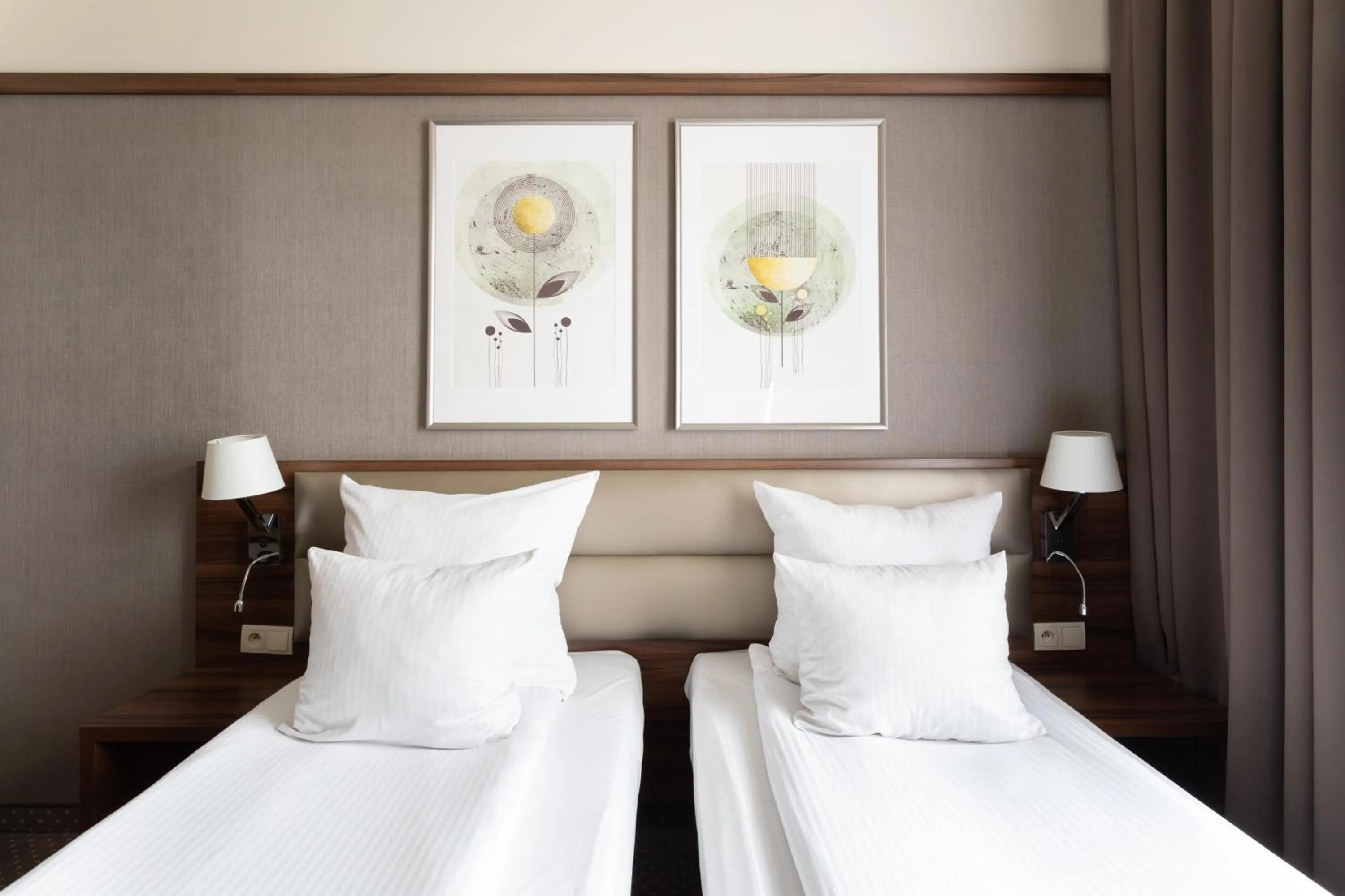 Bed in Golden Tulip Krakow City Center